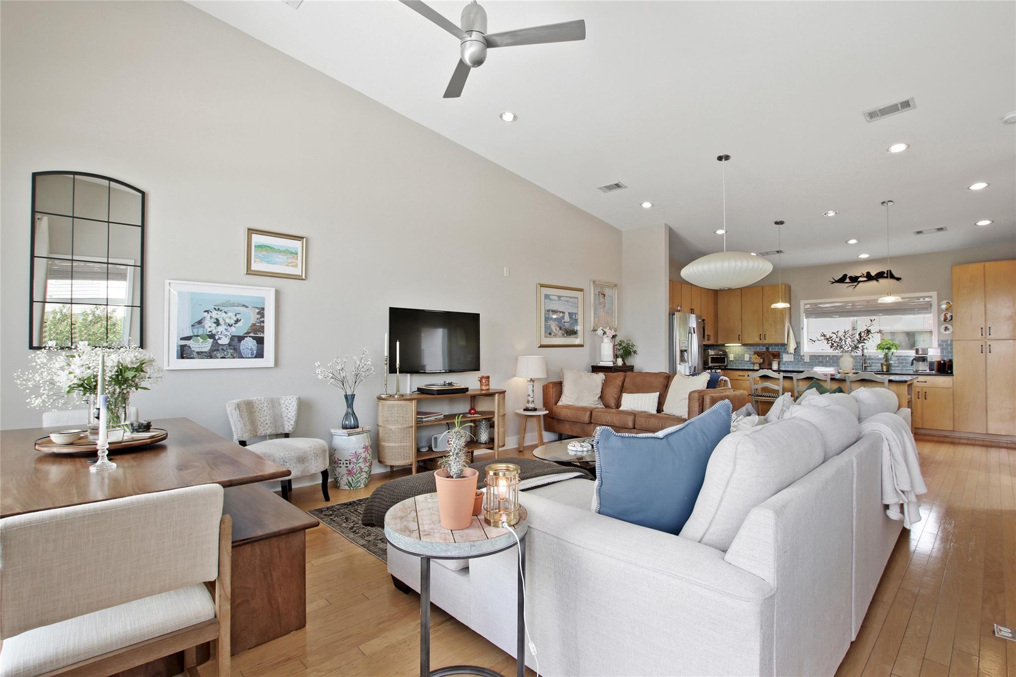 1702 S Lamar Blvd # 3, Austin, TX 78704