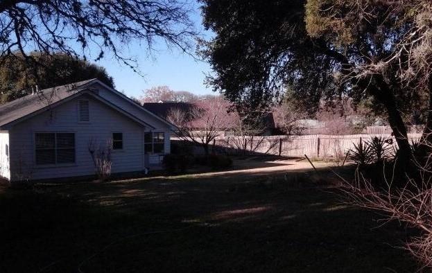 2031 Nevada St, San Marcos, TX 78666