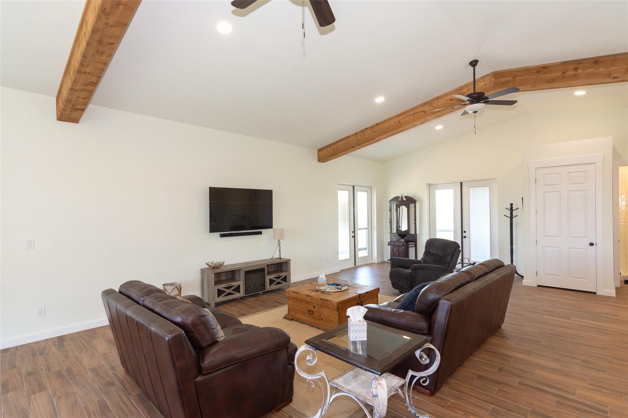 1137 County Road 314, Llano, TX 78643