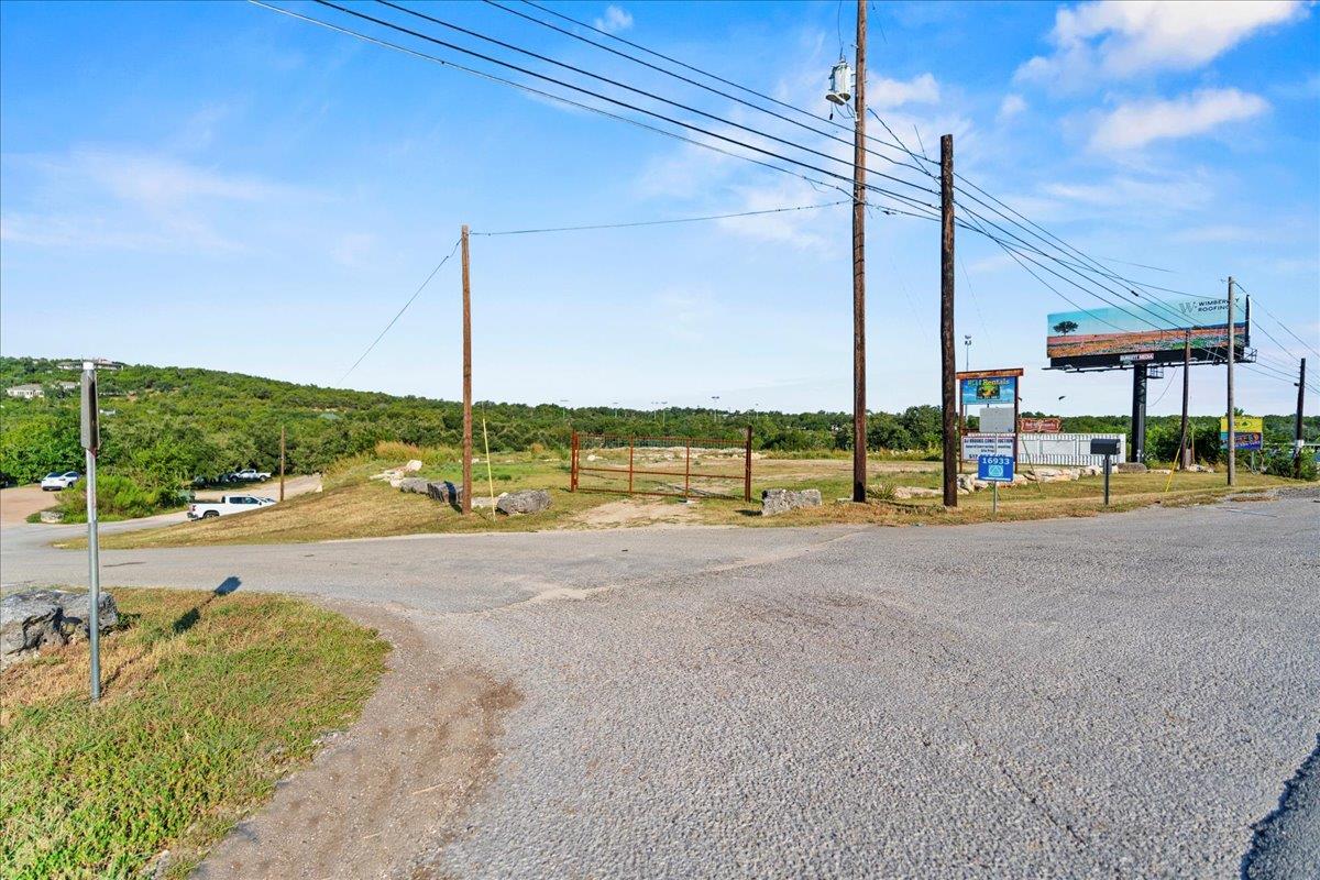 16933 #B Ranch Rd 12 # B, Wimberley, TX 78676