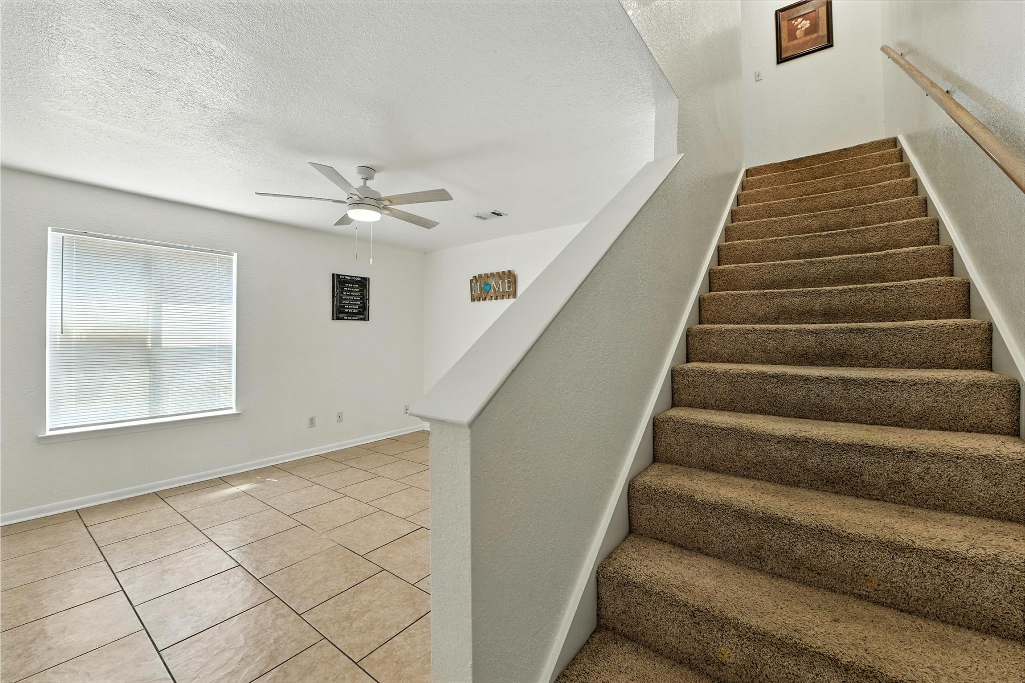 2410 Royal Crest Cir, Killeen, TX 76549