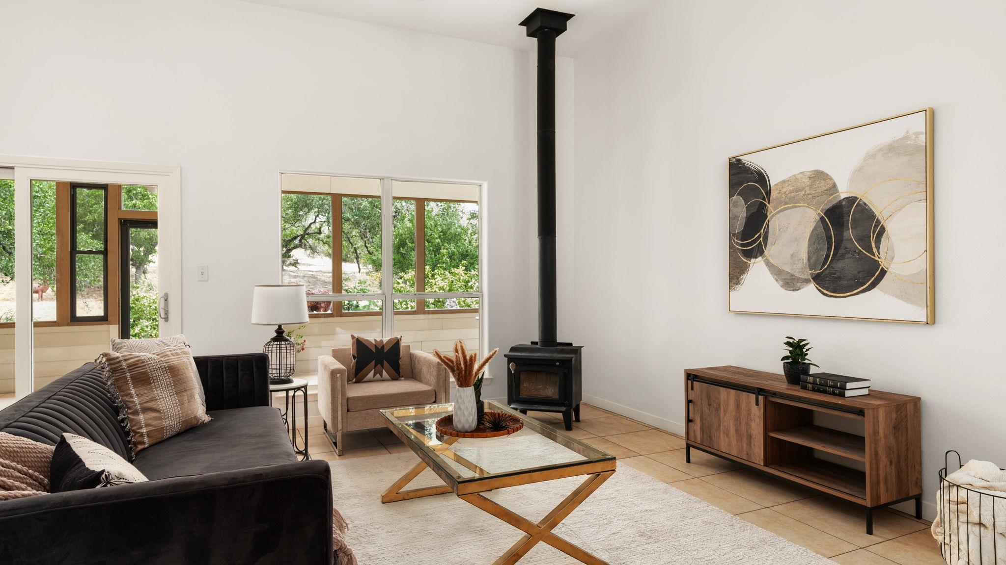 351 Fawn Meadow Dr, Dripping Springs, TX 78620