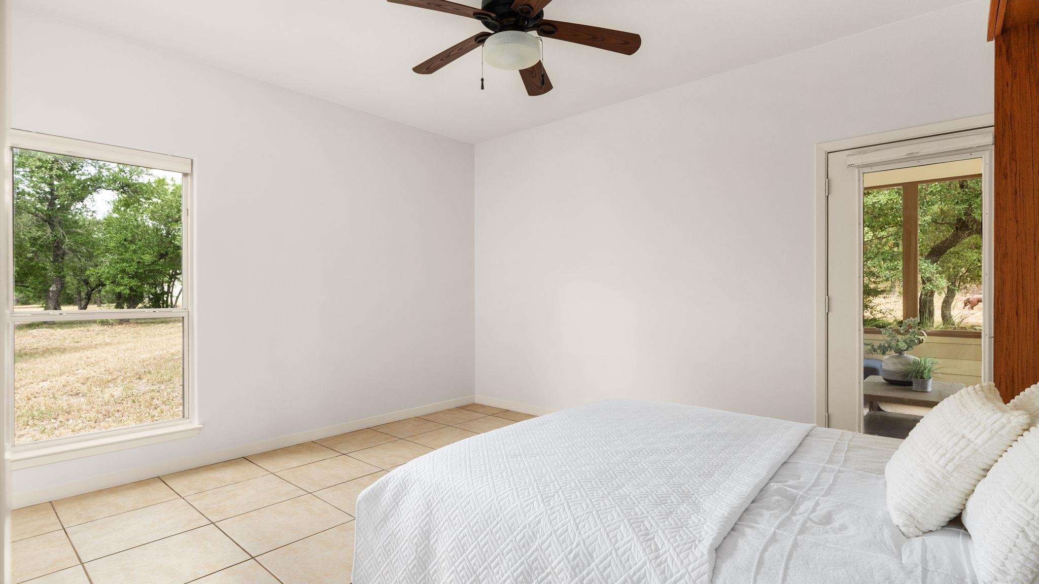 351 Fawn Meadow Dr, Dripping Springs, TX 78620