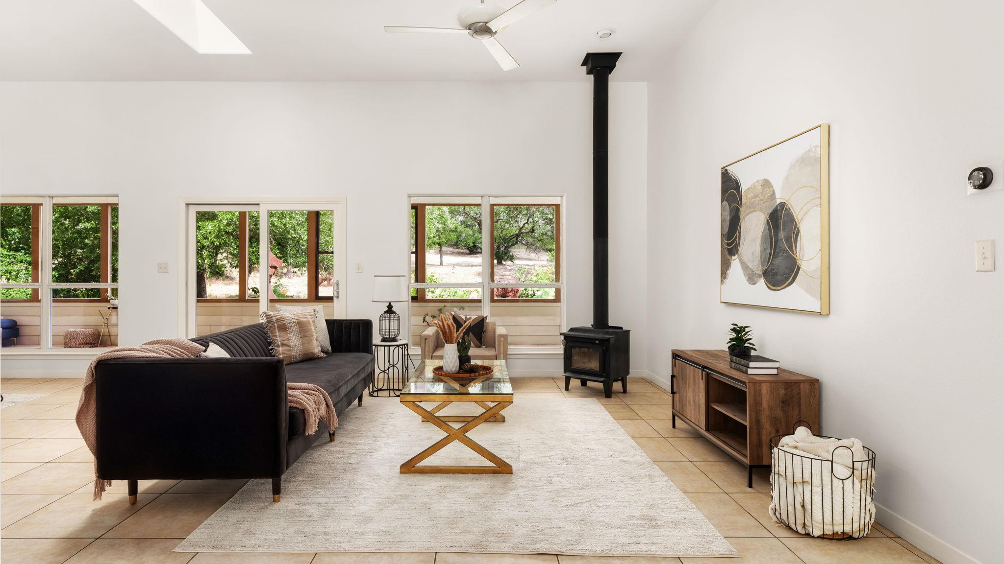 351 Fawn Meadow Dr, Dripping Springs, TX 78620