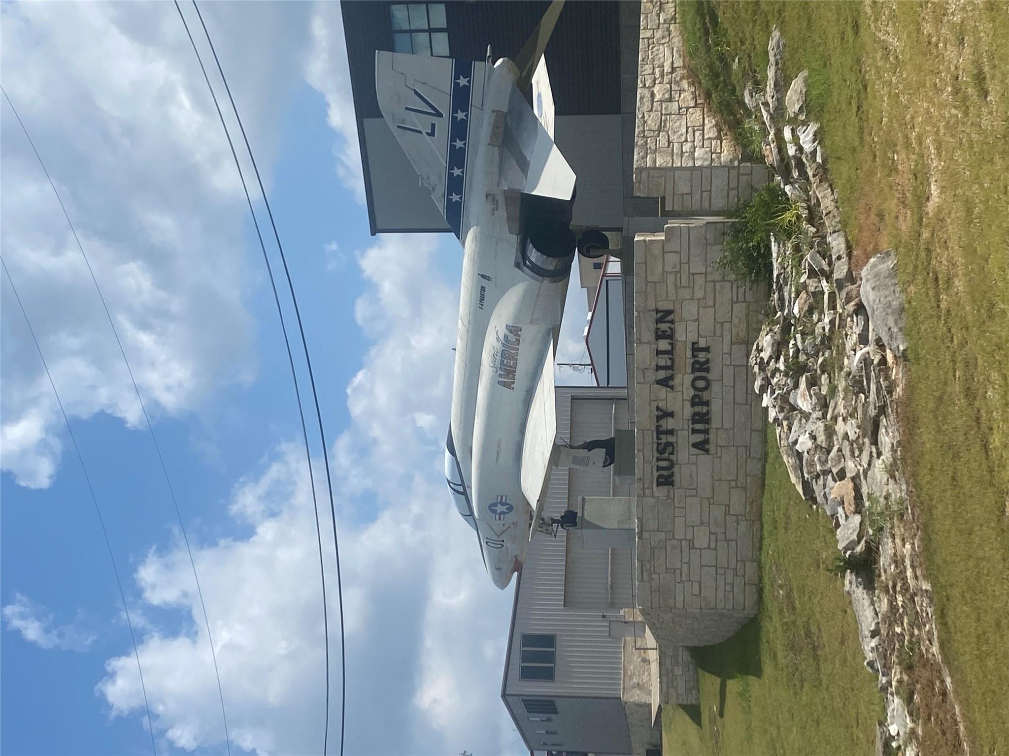 8217 Arroyo Ave, Lago Vista, TX 78645