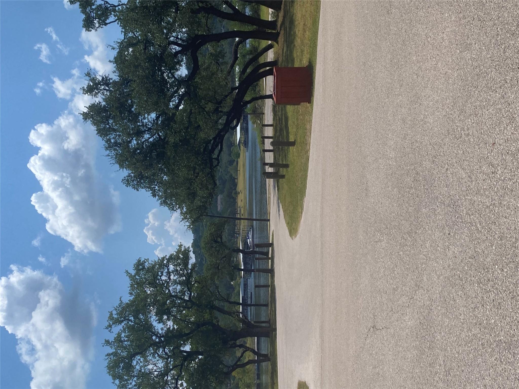 8217 Arroyo Ave, Lago Vista, TX 78645