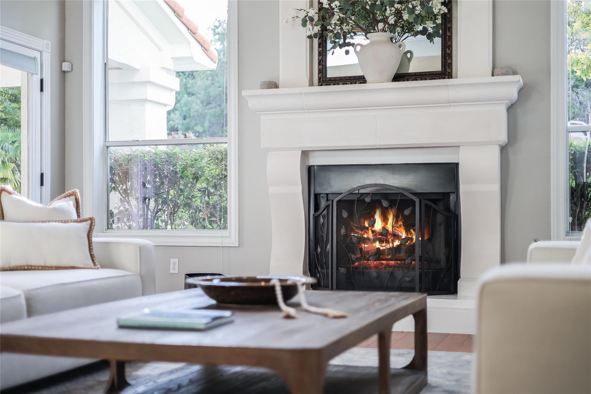 2116 Demona Dr, Austin, TX 78733