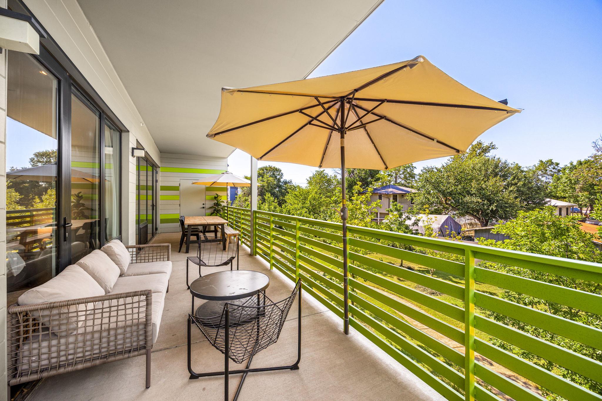 4004 Banister Ln # 215, Austin, TX 78704