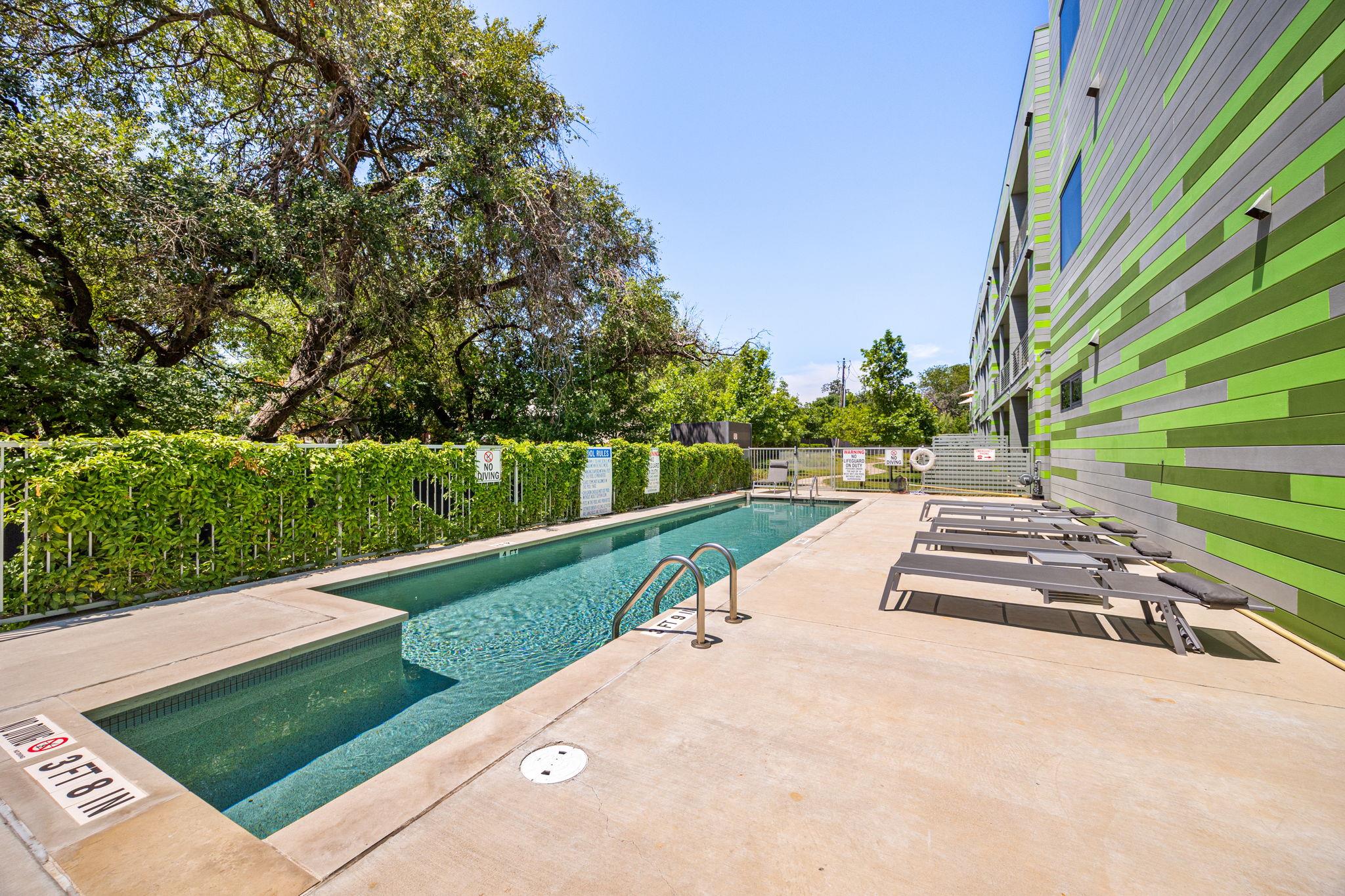 4004 Banister Ln # 215, Austin, TX 78704