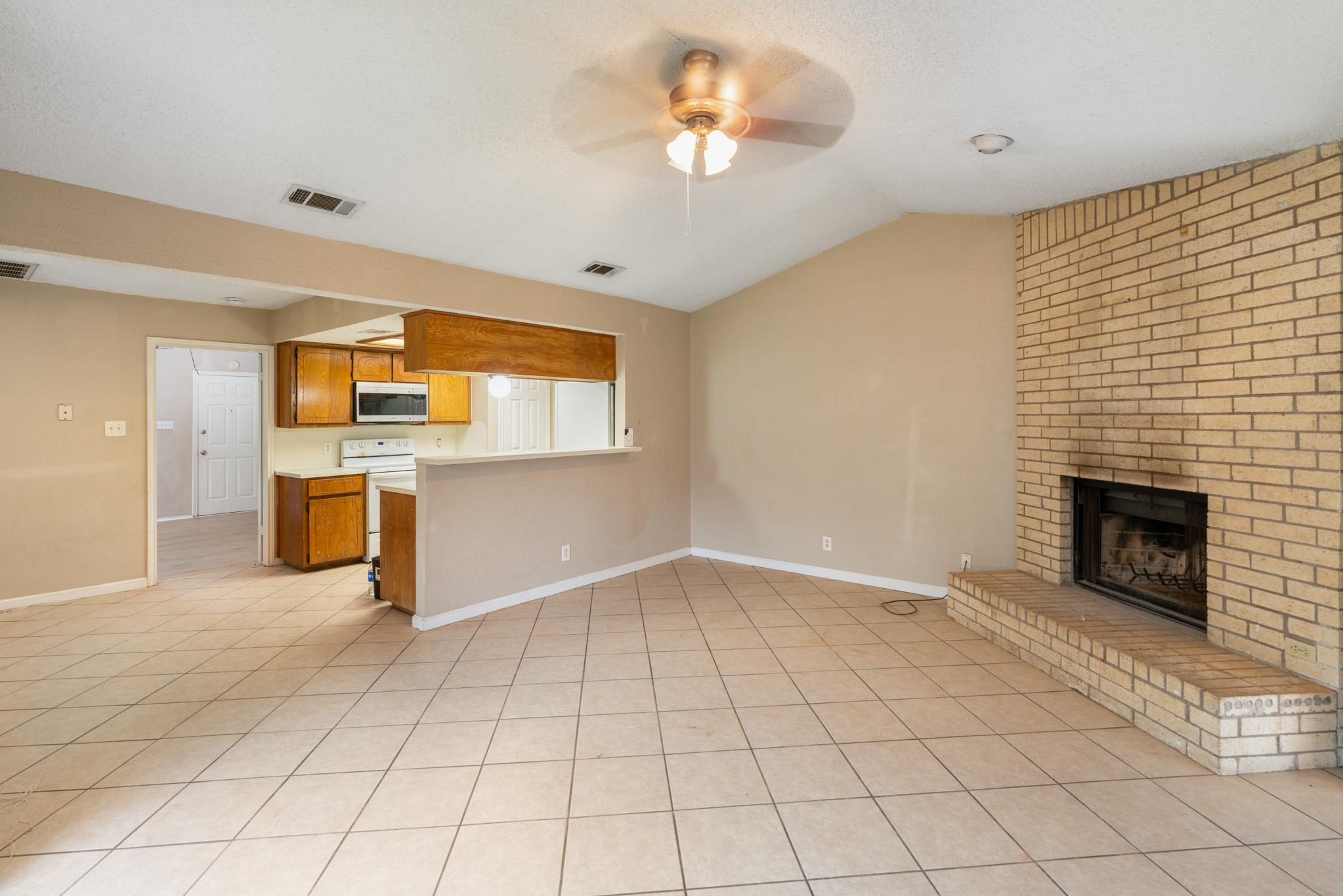 8703 Clearbrook Trl, Austin, TX 78729