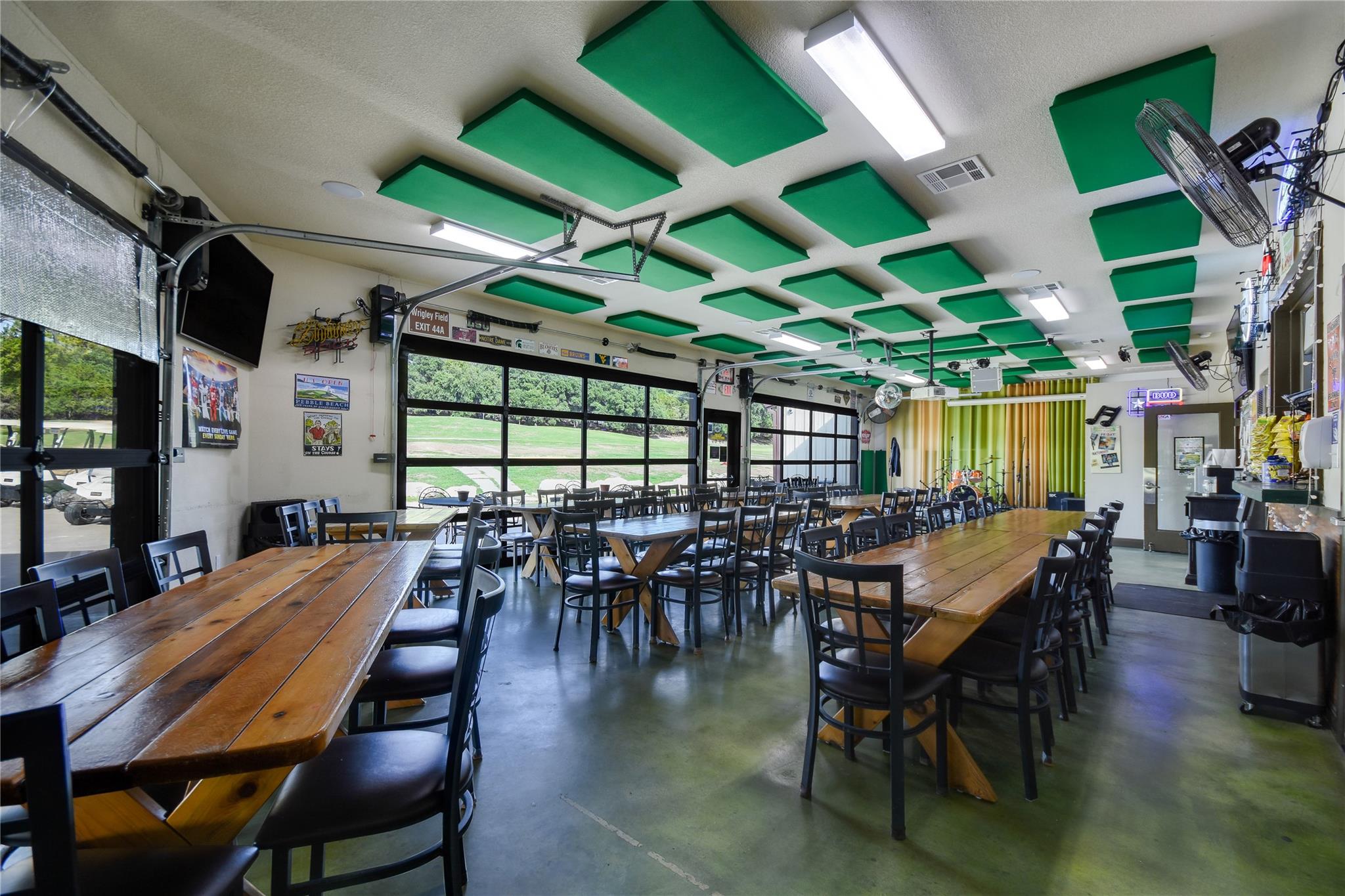 203 Champions Cv, Point Venture, TX 78645