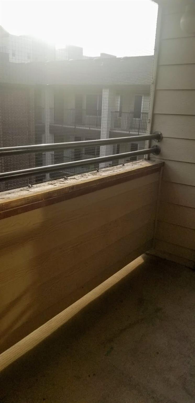 501 W 26th St # 327, Austin, TX 78705