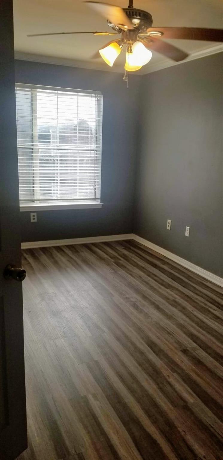 501 W 26th St # 327, Austin, TX 78705