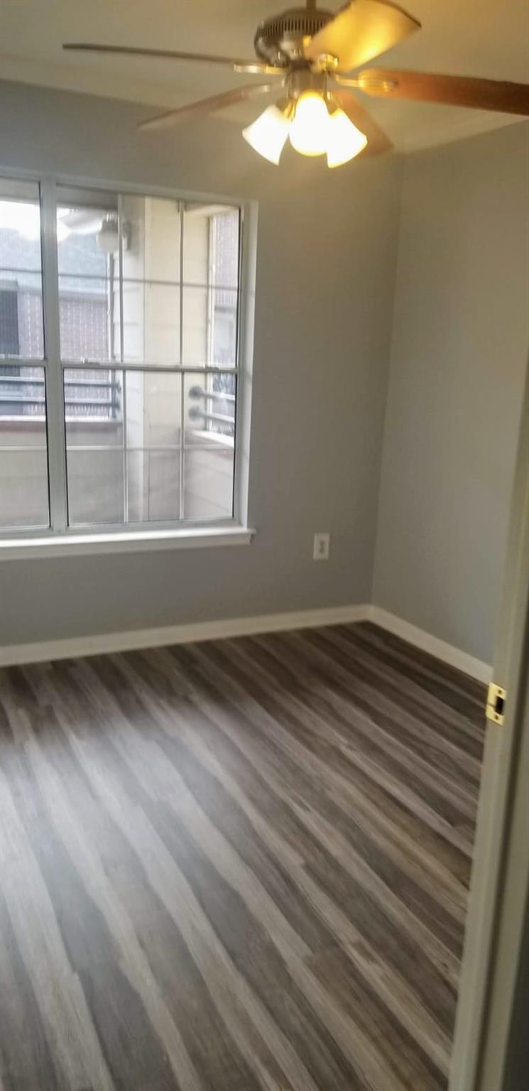 501 W 26th St # 327, Austin, TX 78705