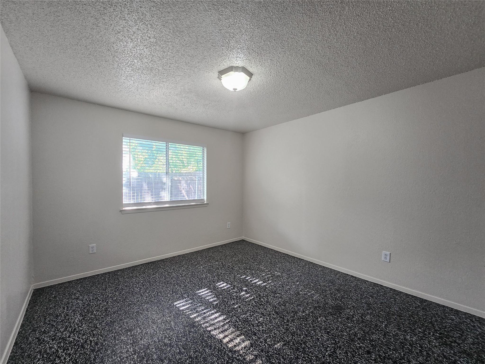 626 Greenlawn Blvd, Round Rock, TX 78664