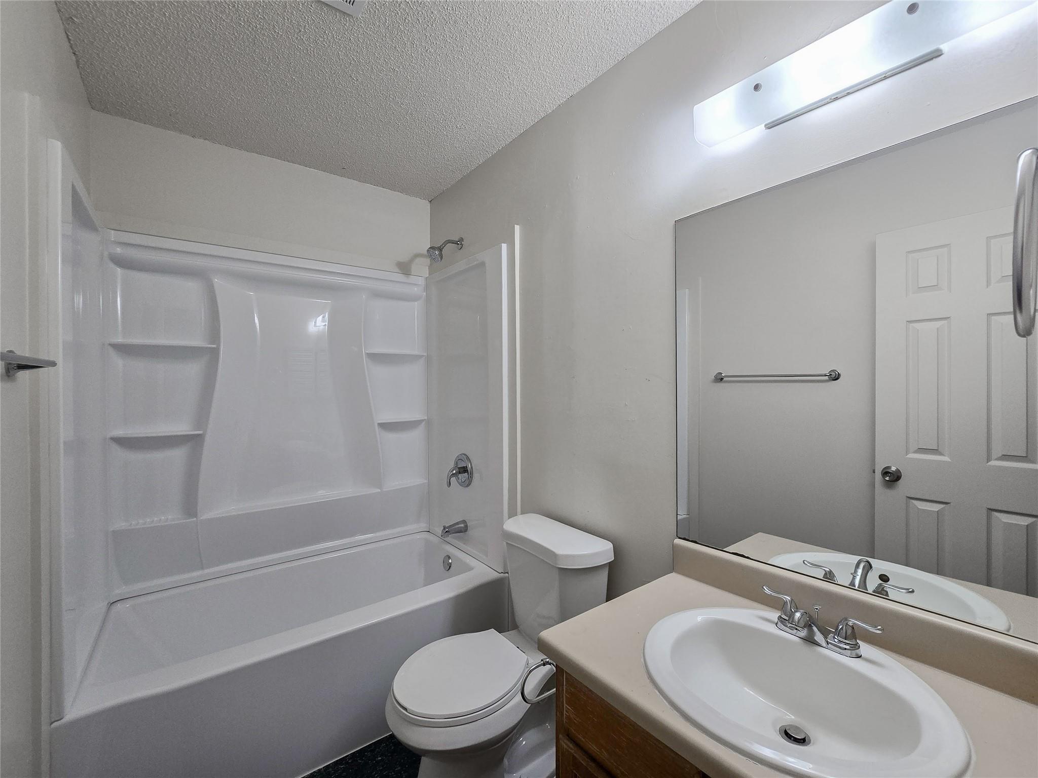 626 Greenlawn Blvd, Round Rock, TX 78664