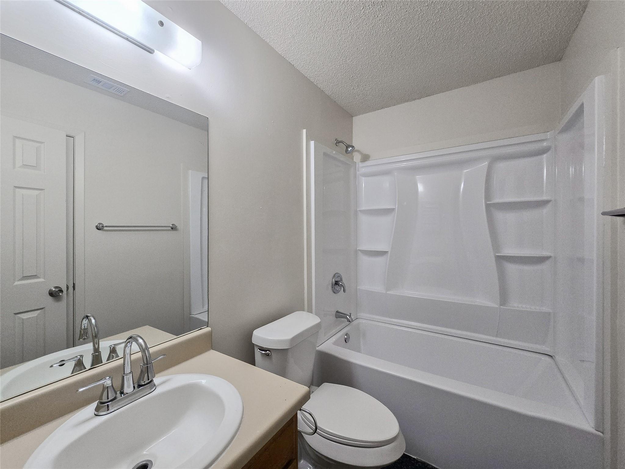 626 Greenlawn Blvd, Round Rock, TX 78664