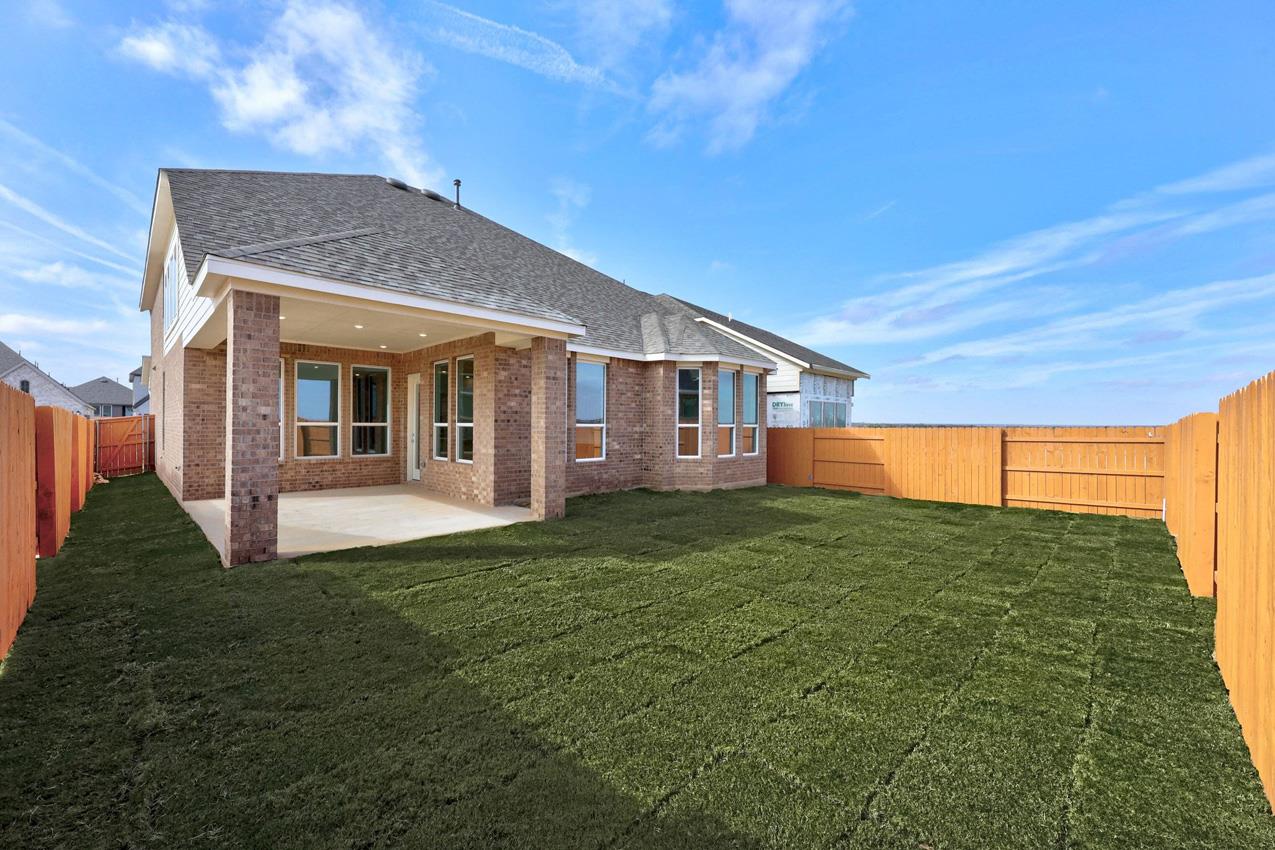 124 Top View Dr, Liberty Hill, TX 78642