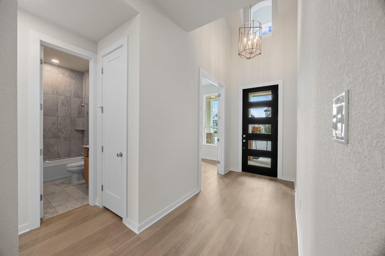 124 Top View Dr, Liberty Hill, TX 78642