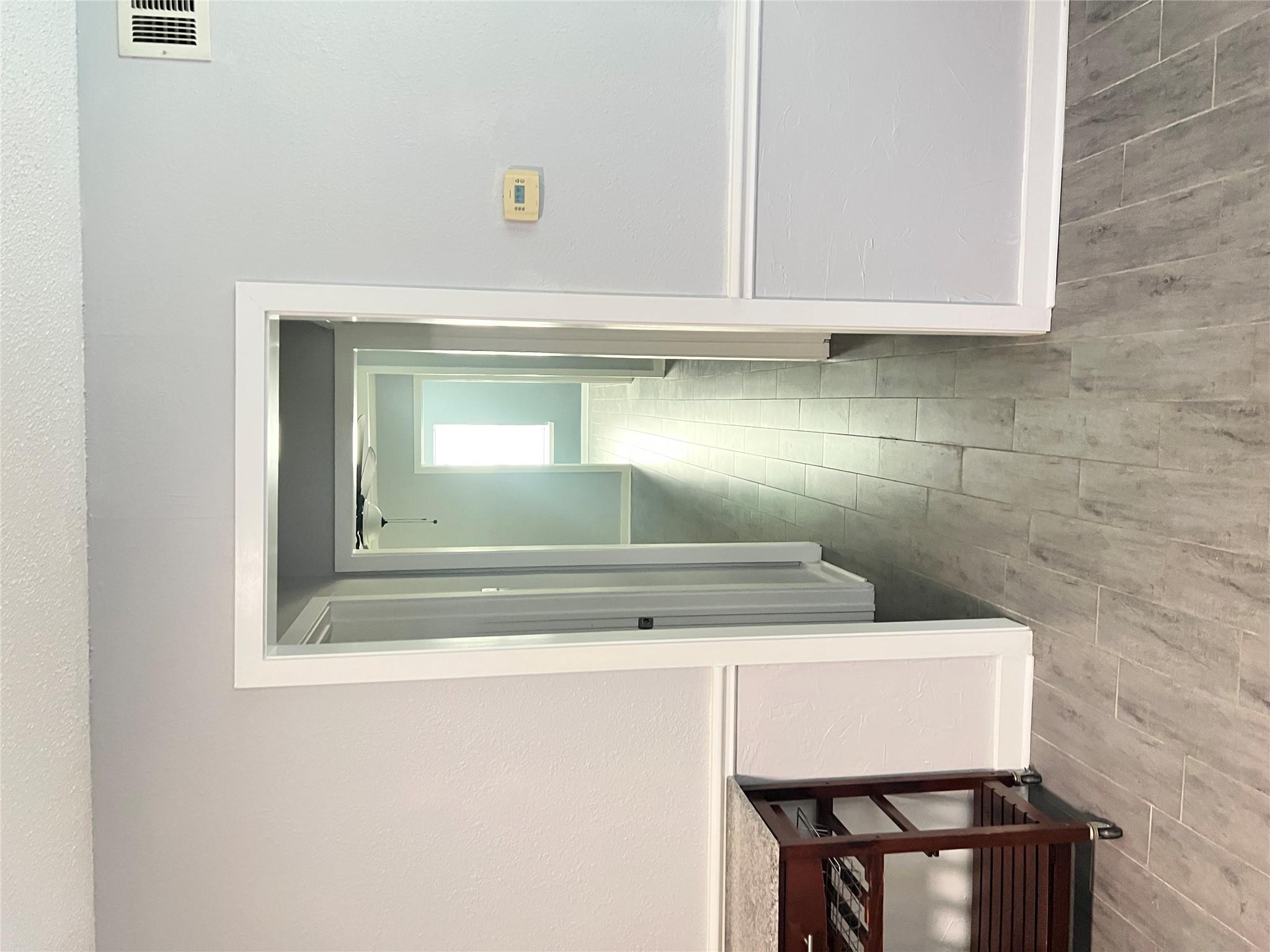 1114 Tillery St # A, Austin, TX 78702