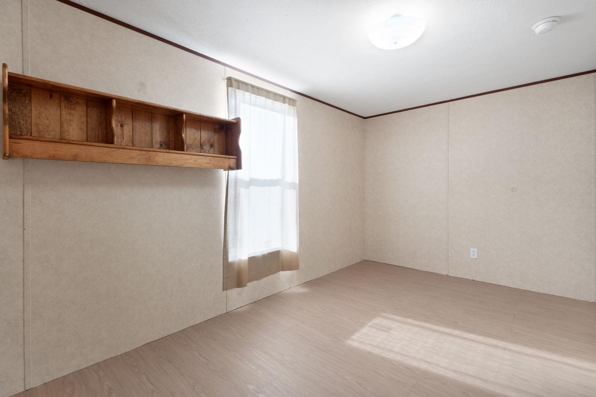 3451 Gardenia St, Kingsland, TX 78639