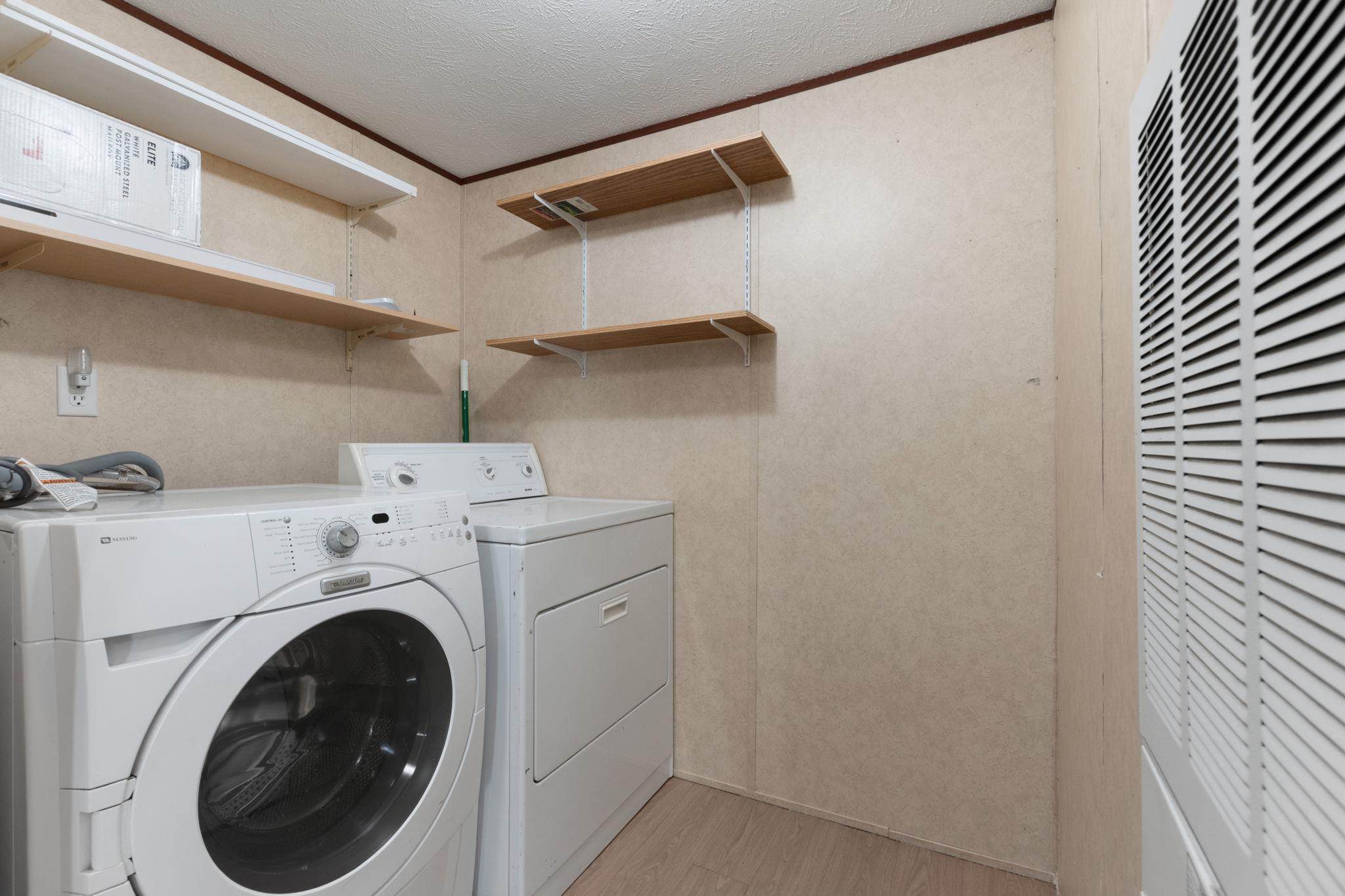 3451 Gardenia St, Kingsland, TX 78639