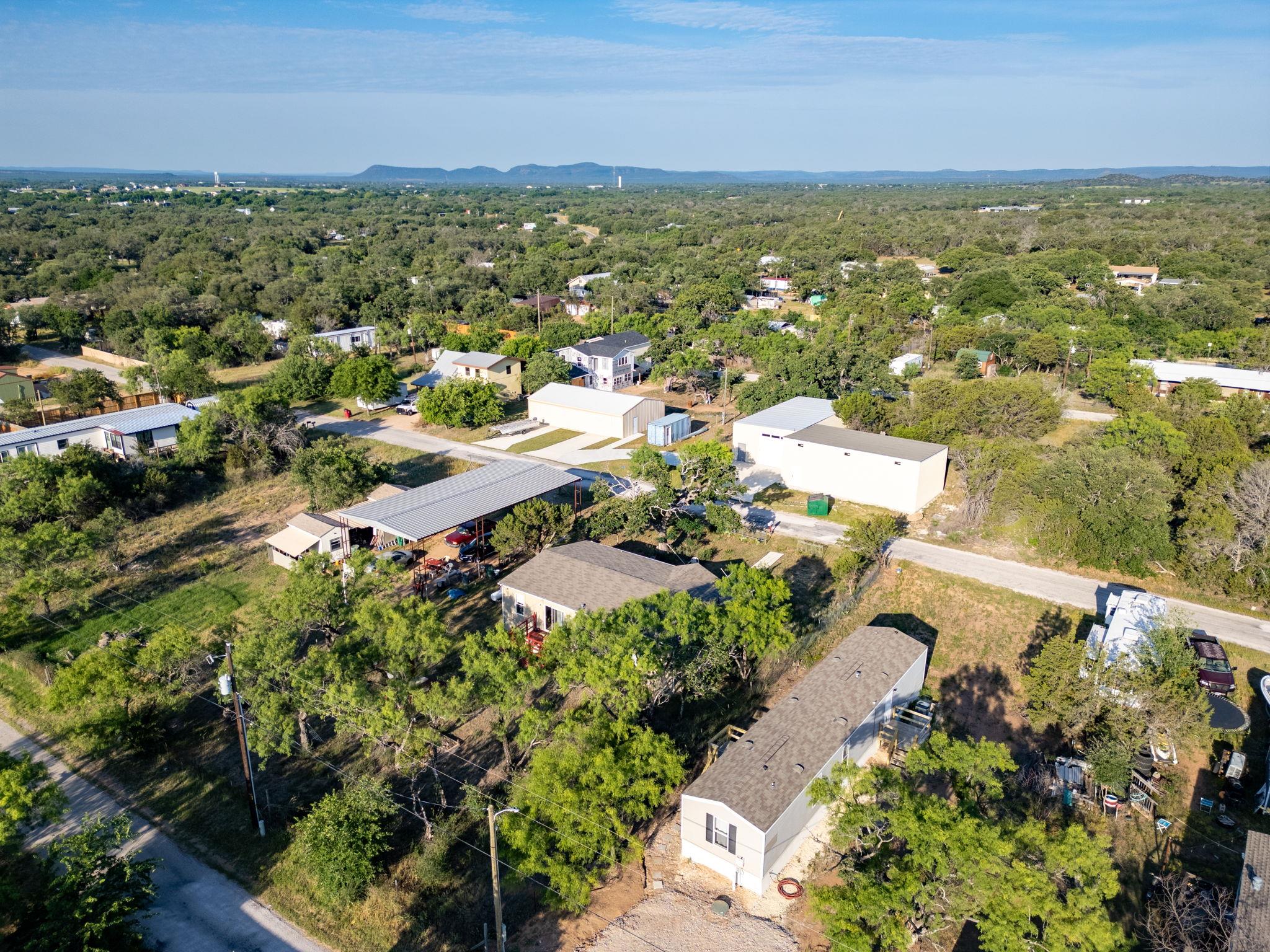 3451 Gardenia St, Kingsland, TX 78639