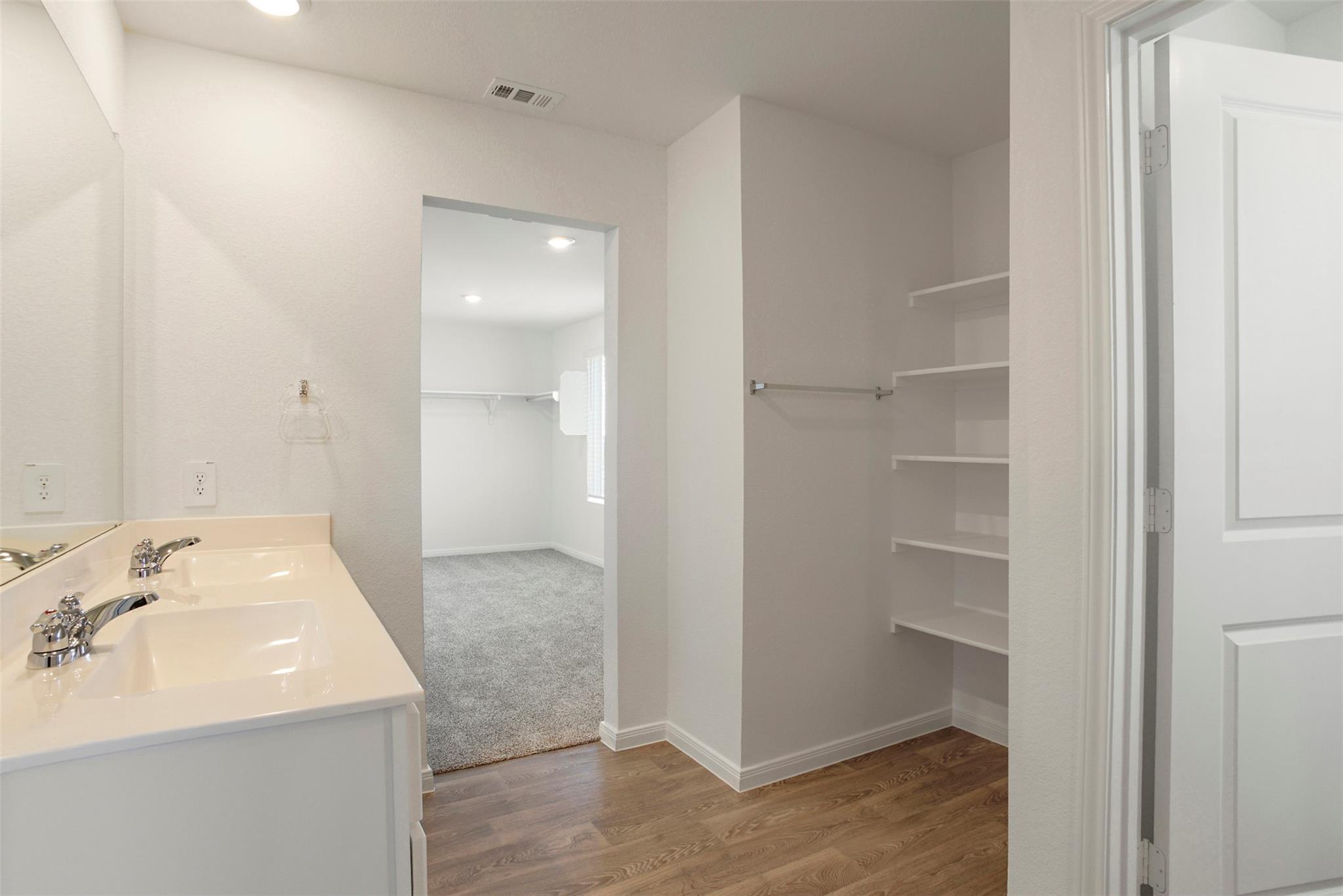 121 FLORA VISTA St, San Marcos, TX 78666