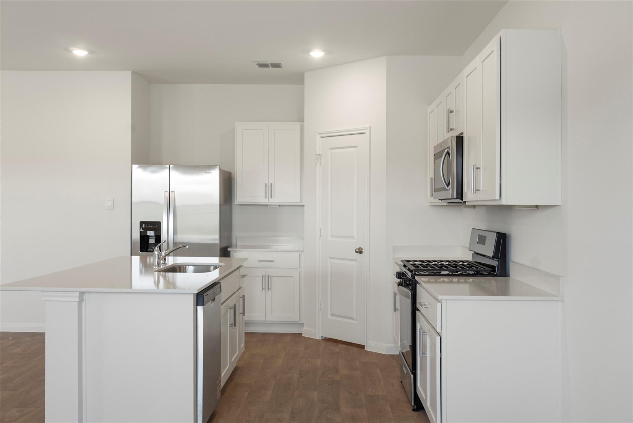 121 FLORA VISTA St, San Marcos, TX 78666