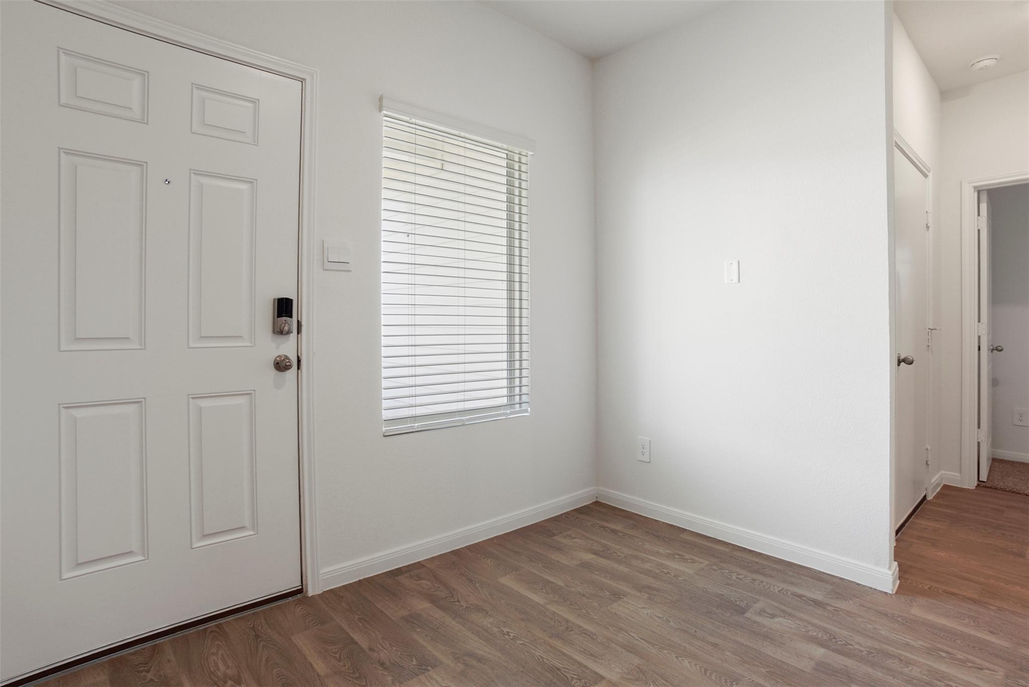 121 FLORA VISTA St, San Marcos, TX 78666