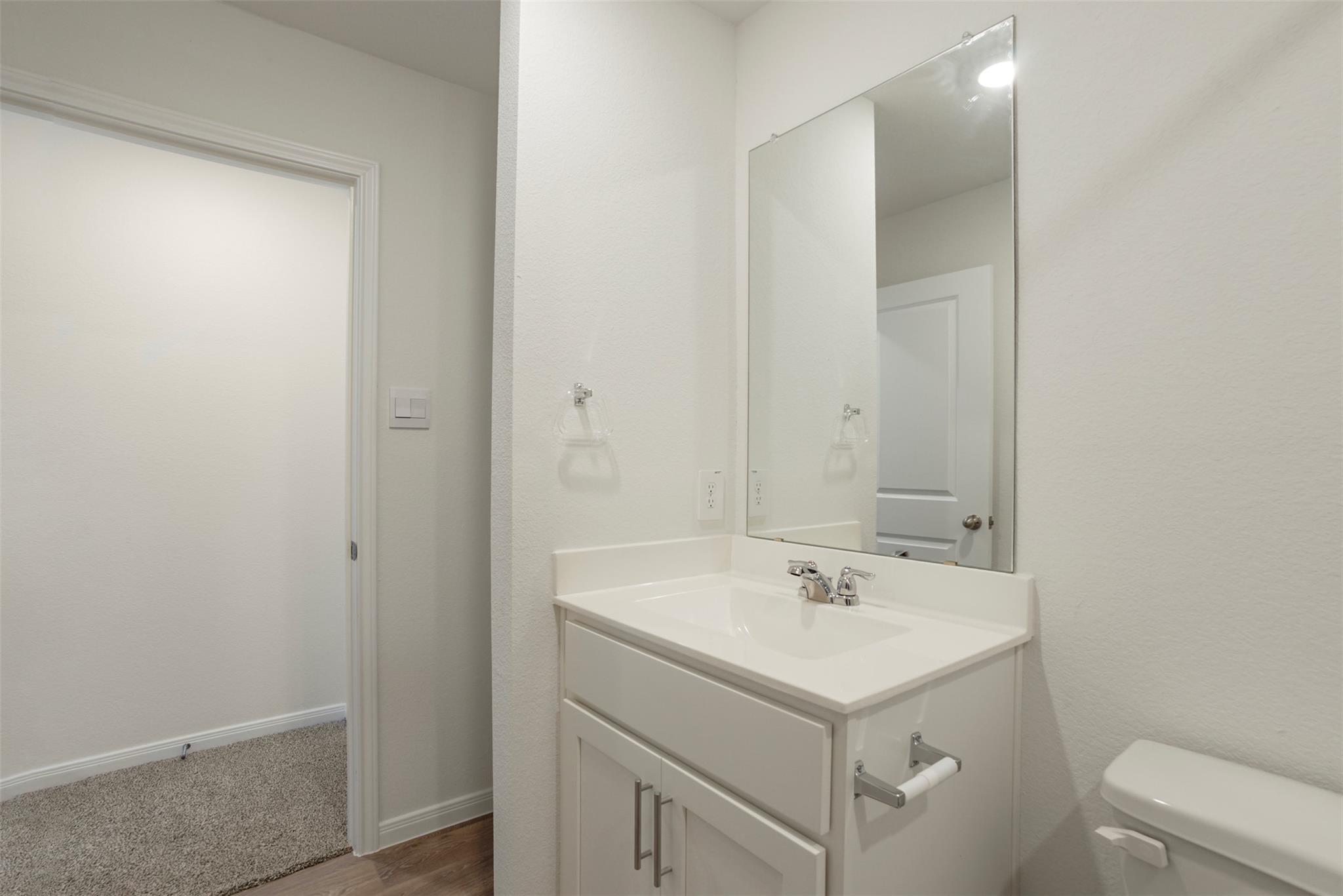 121 FLORA VISTA St, San Marcos, TX 78666