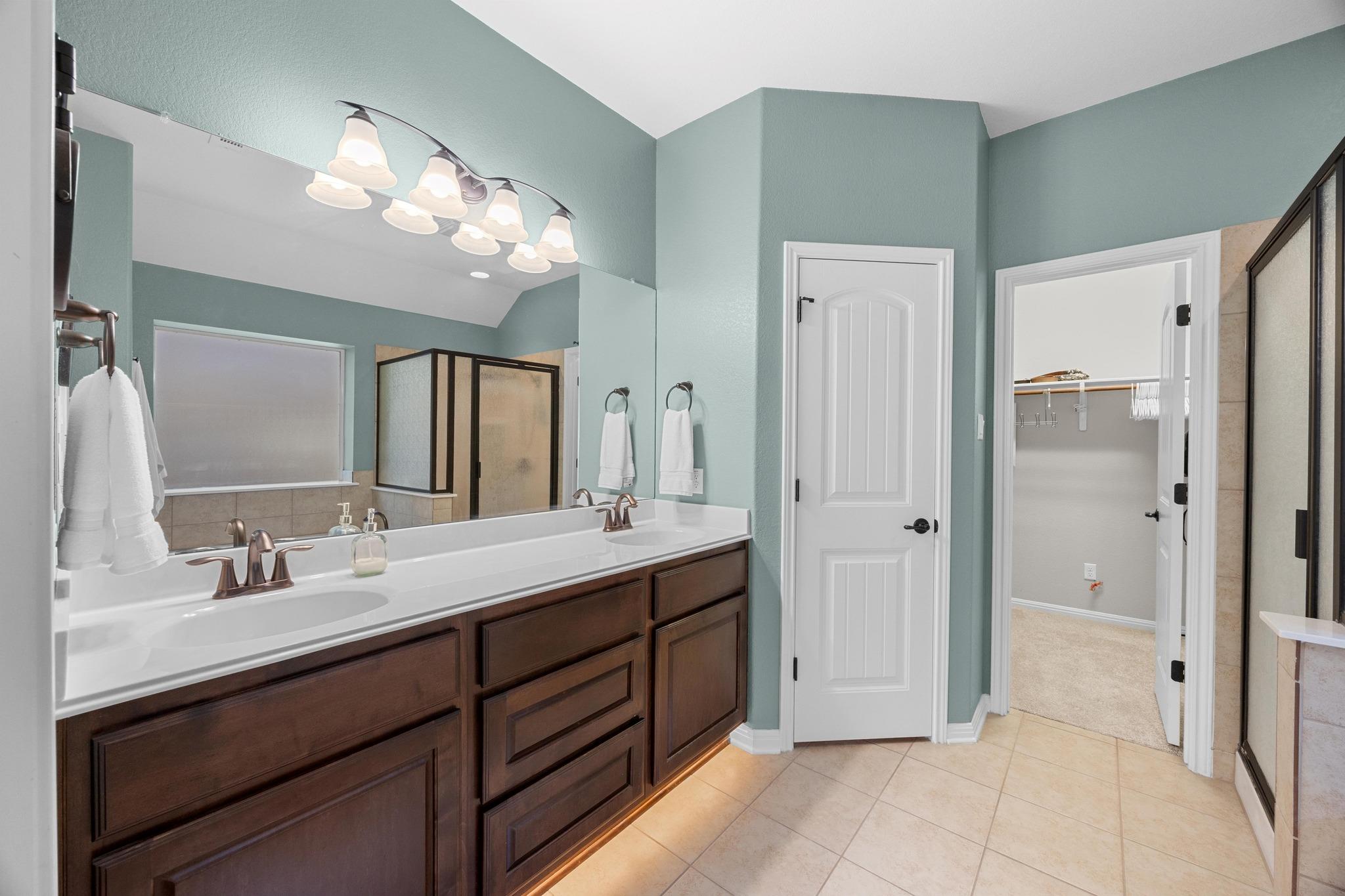 2408 Sweetwater Ln, Cedar Park, TX 78613