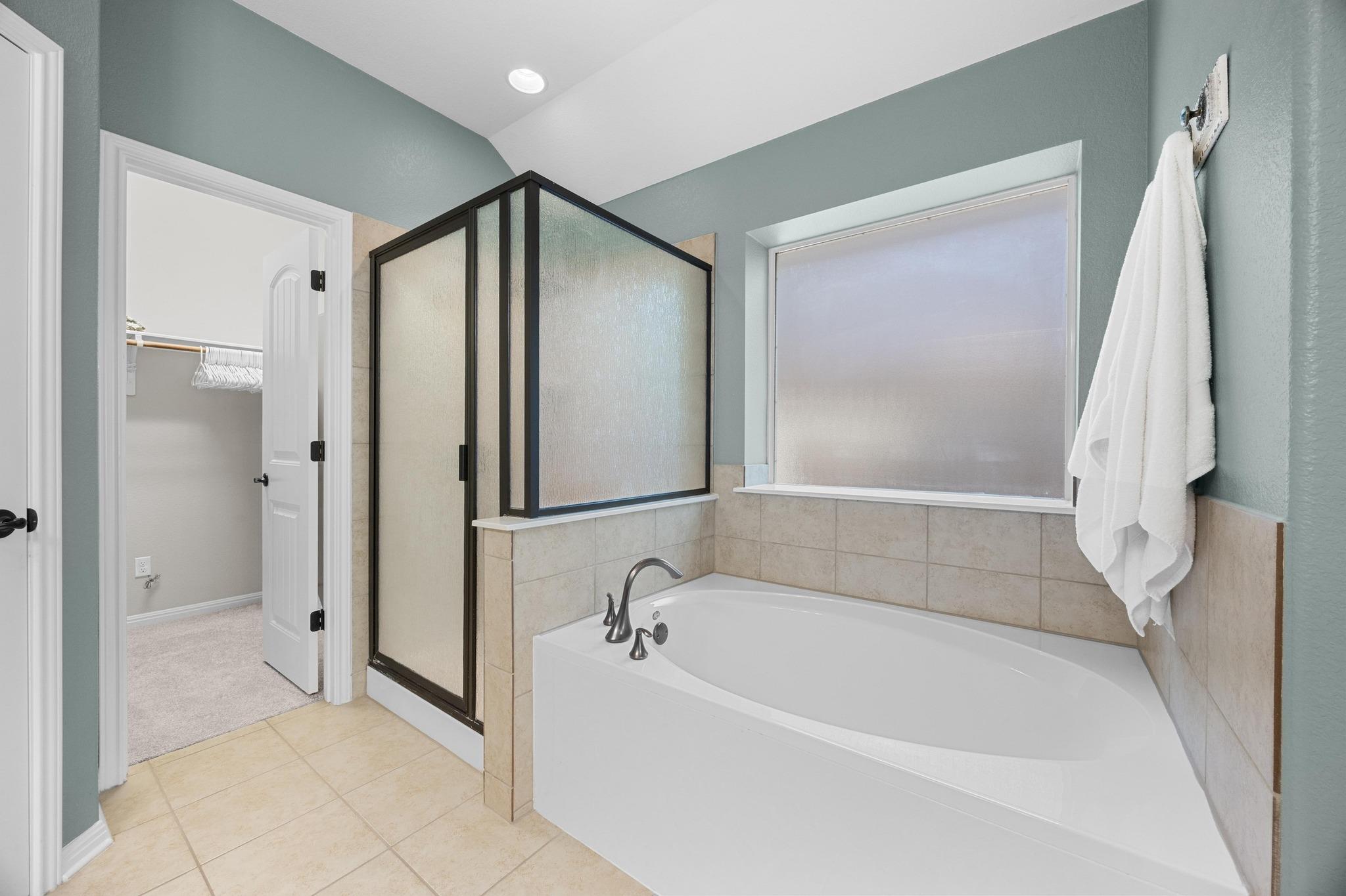 2408 Sweetwater Ln, Cedar Park, TX 78613