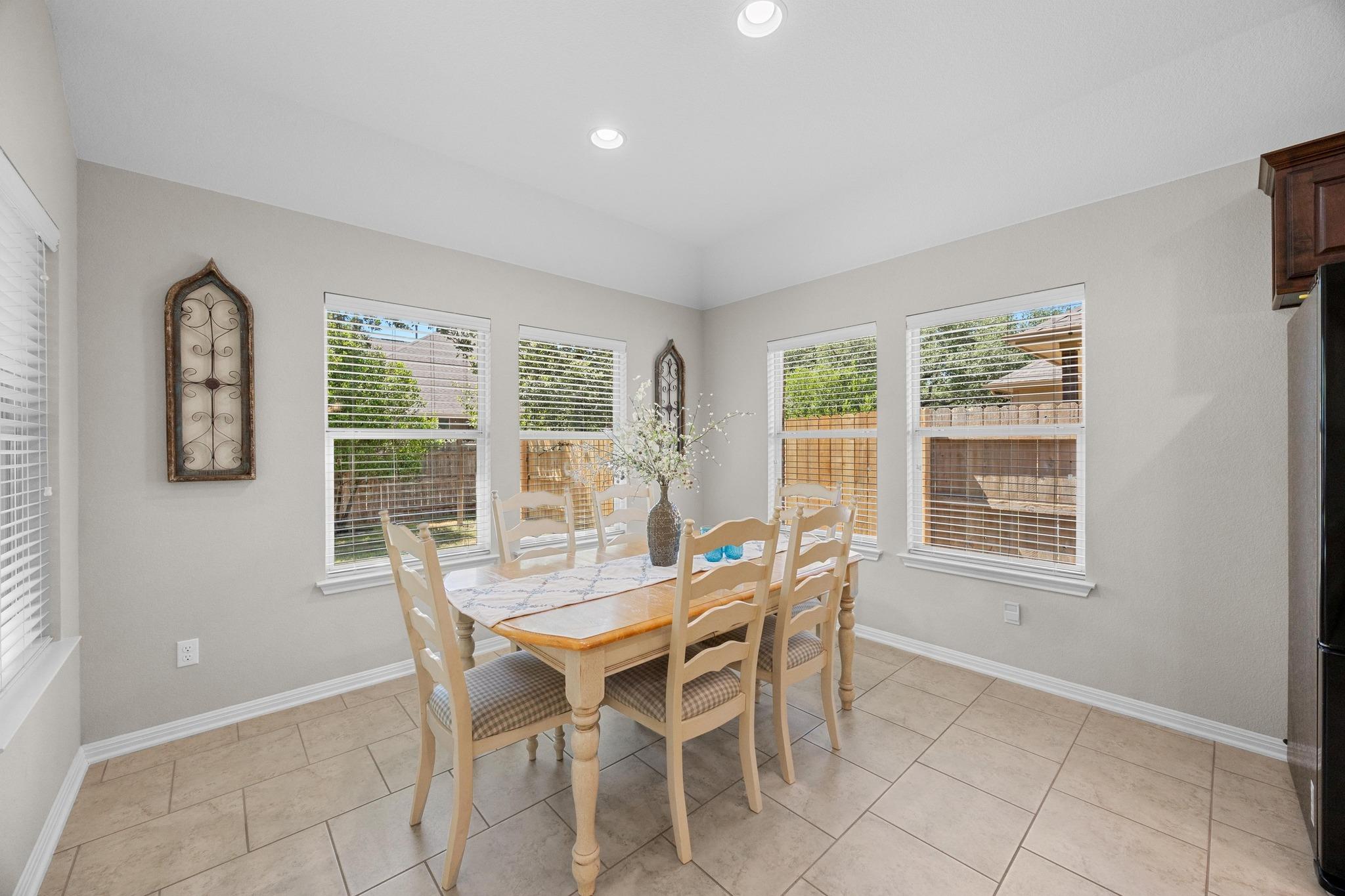 2408 Sweetwater Ln, Cedar Park, TX 78613