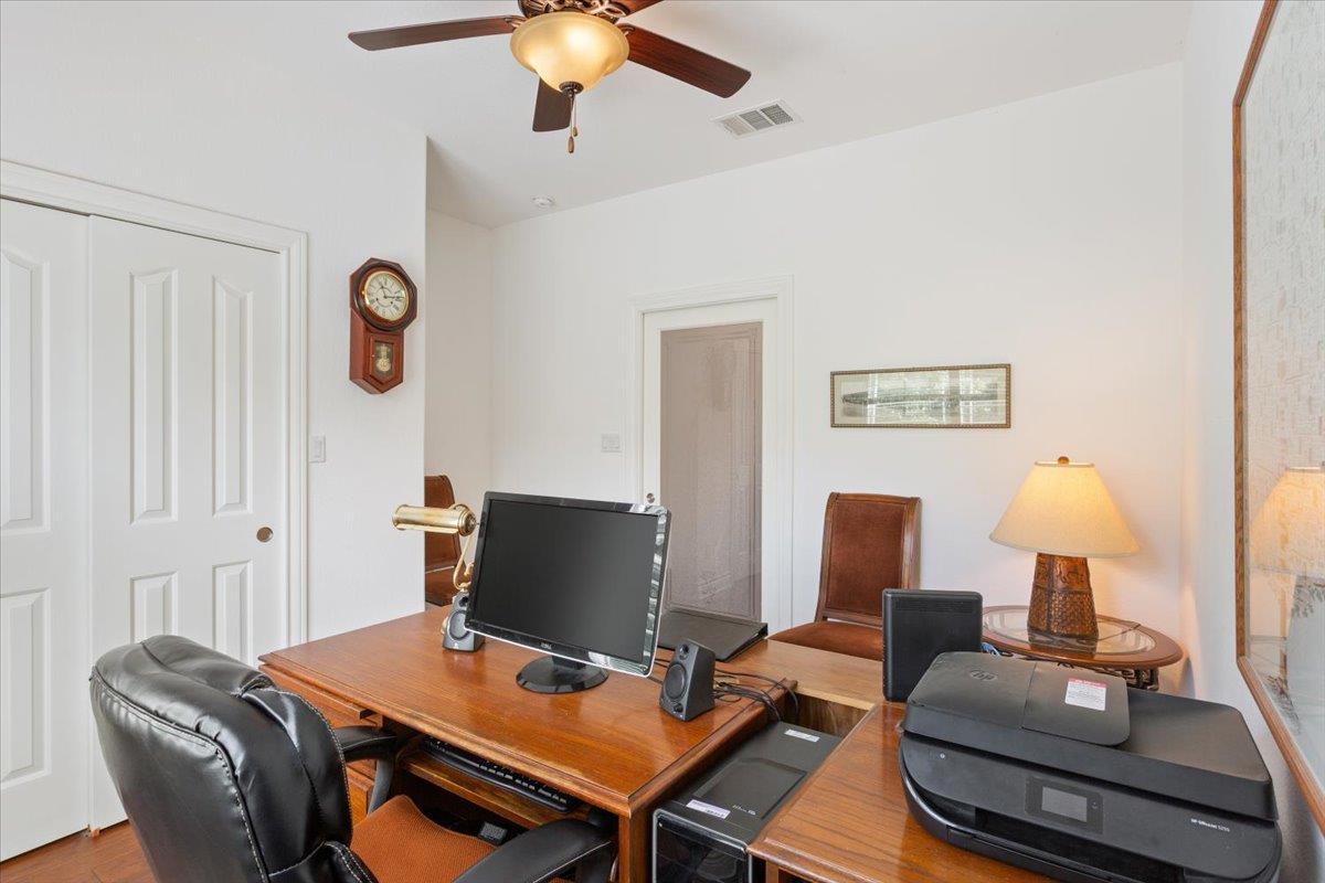 116 Hacienda Heights Cv, Georgetown, TX 78633