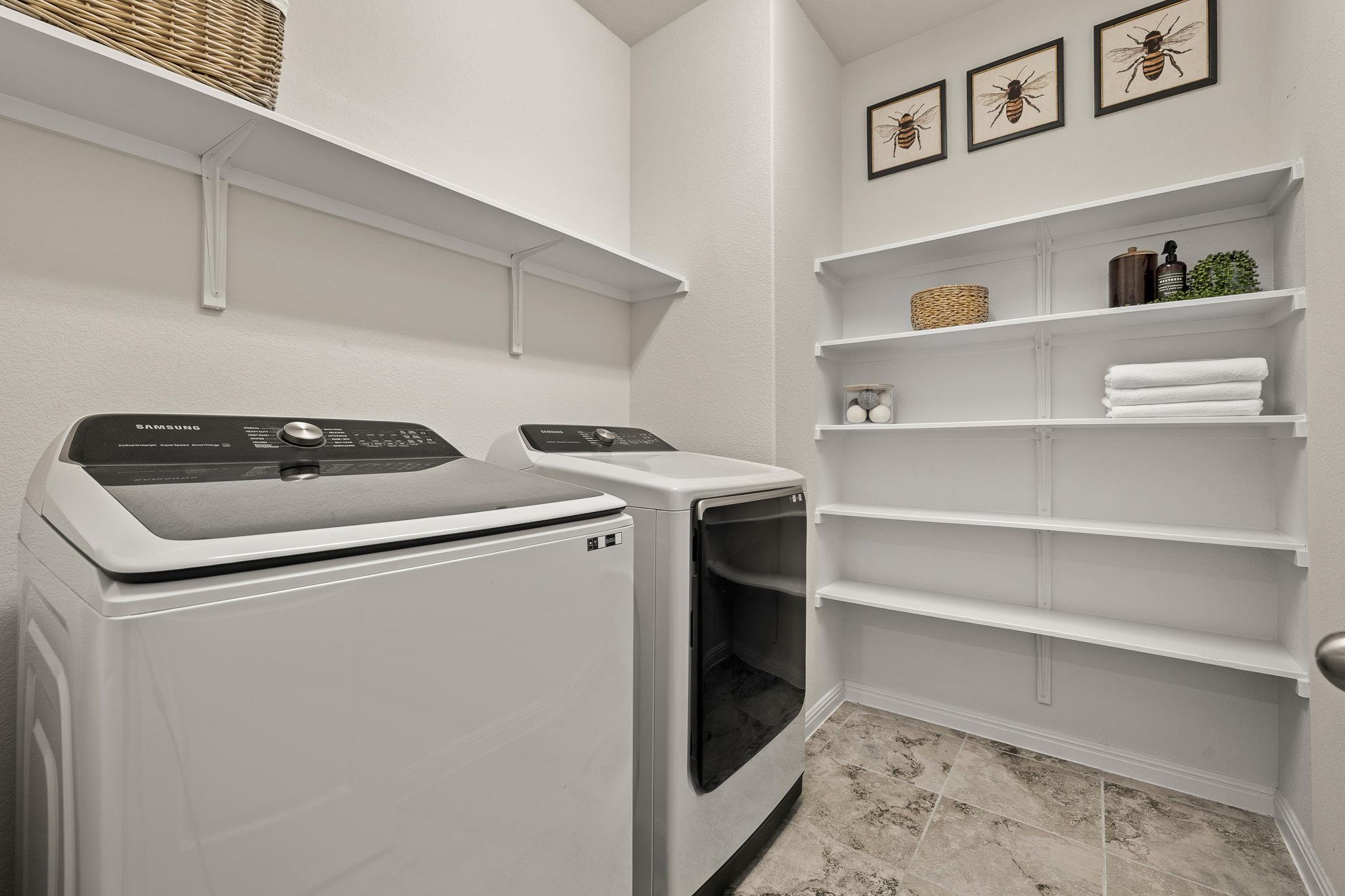 249 Tanda Ln, Hutto, TX 78634