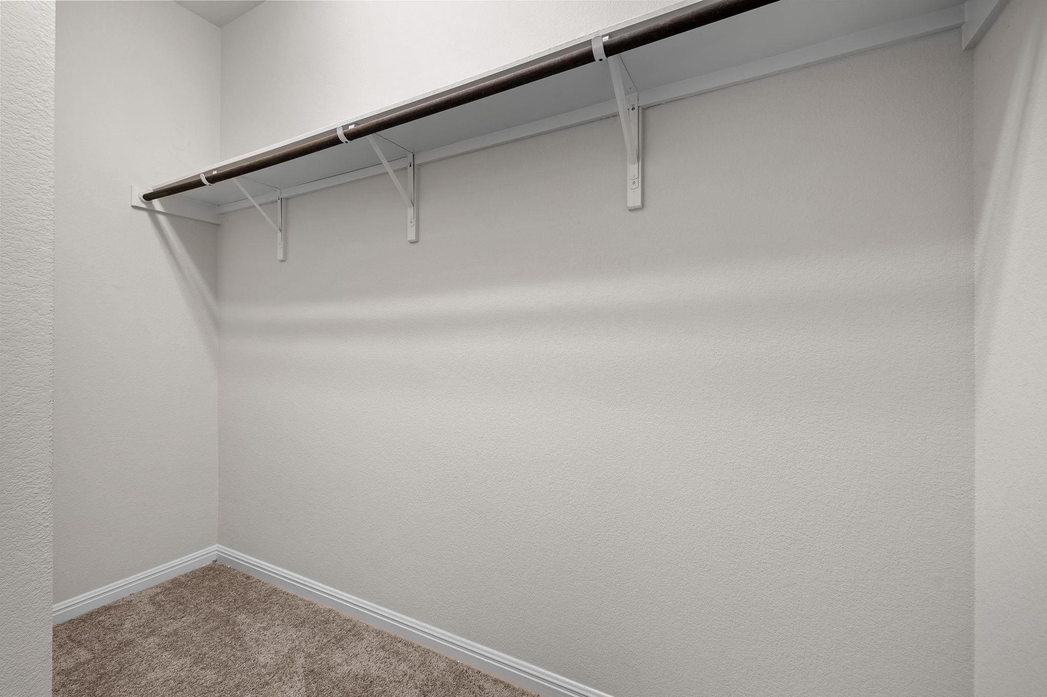 249 Tanda Ln, Hutto, TX 78634