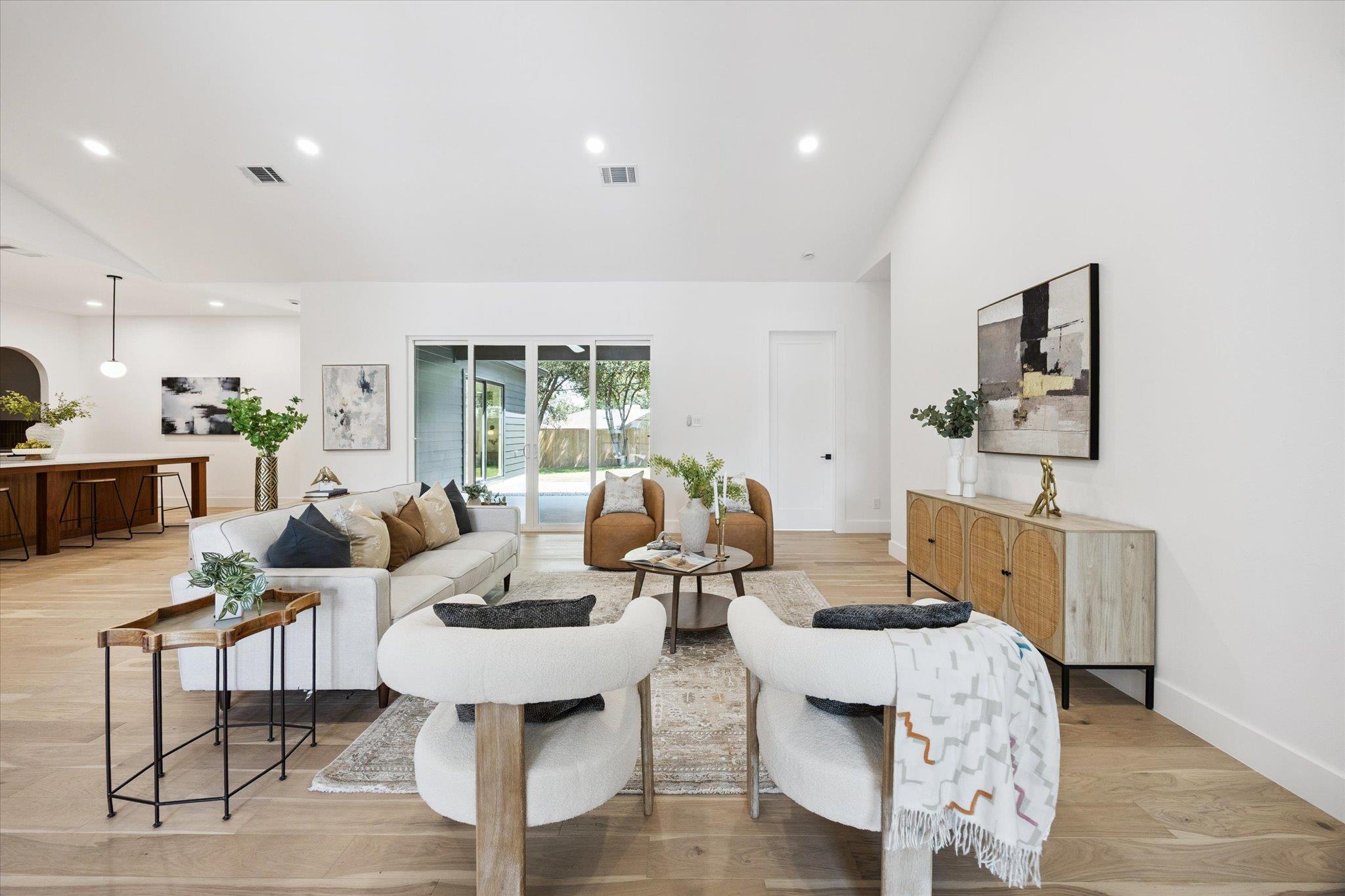 6805 Duquesne Dr, Austin, TX 78723