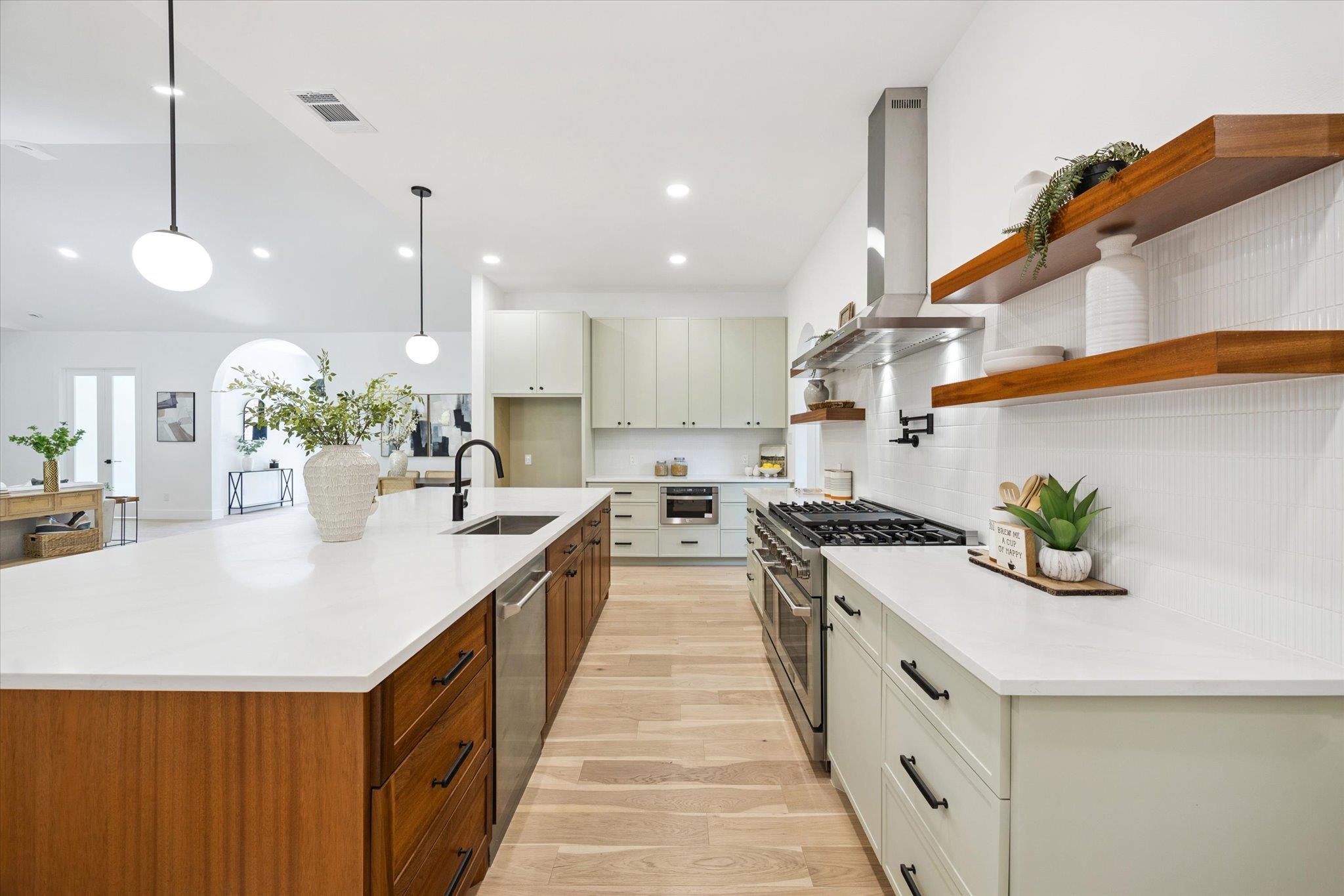 6805 Duquesne Dr, Austin, TX 78723