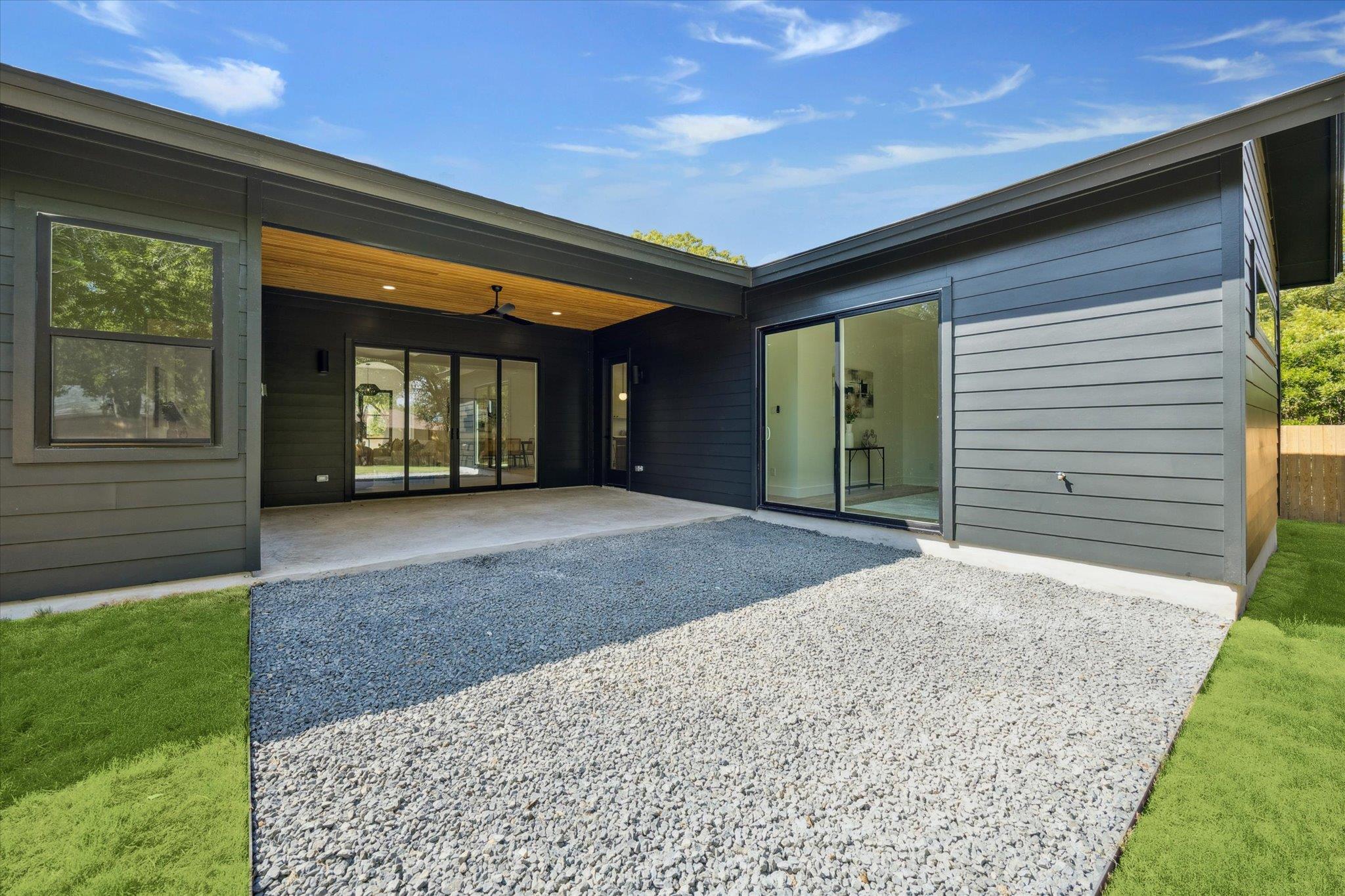 6805 Duquesne Dr, Austin, TX 78723