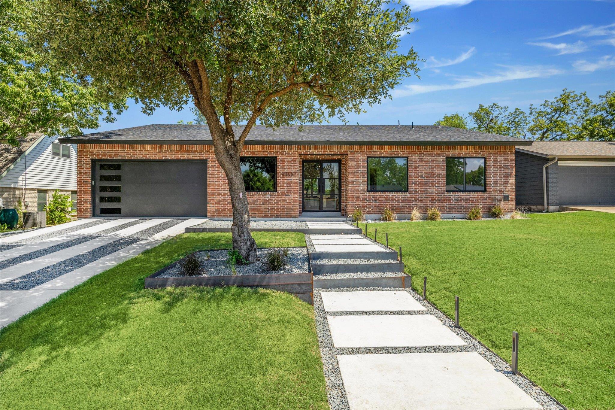 6805 Duquesne Dr, Austin, TX 78723