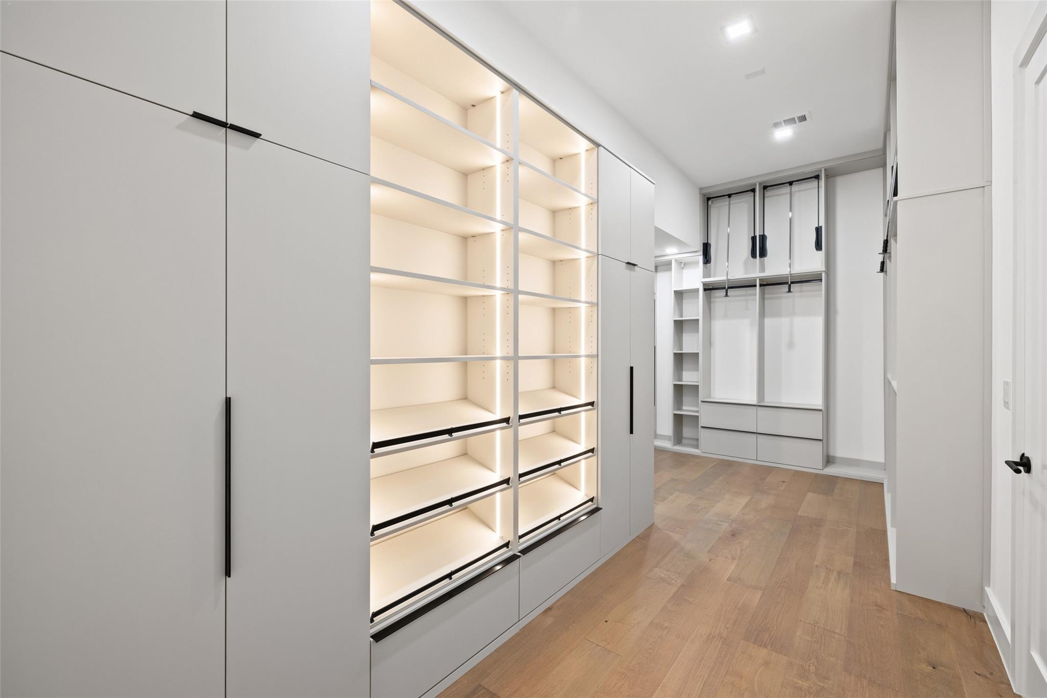 2603 Rockingham Dr, Austin, TX 78704