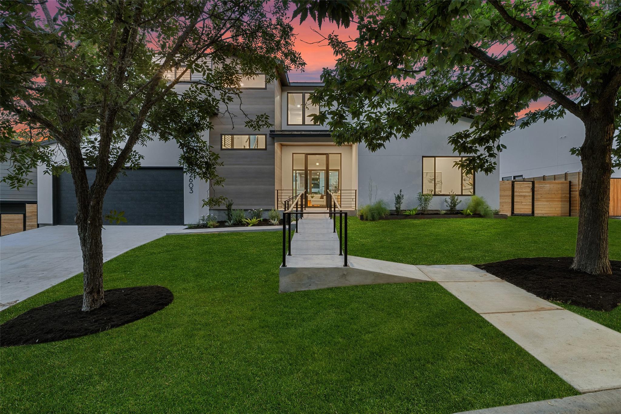 2603 Rockingham Dr, Austin, TX 78704