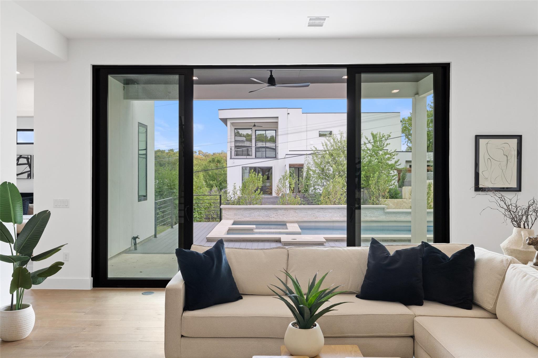 2603 Rockingham Dr, Austin, TX 78704