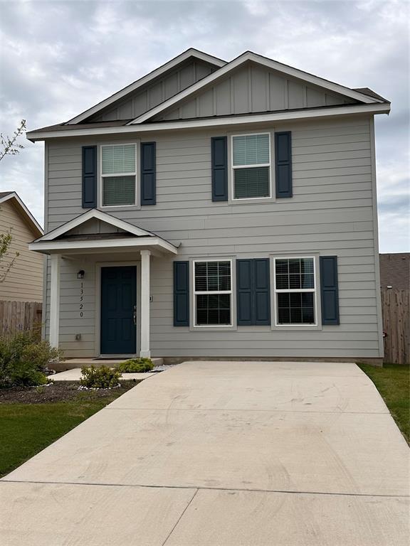 13520 Knights Branch Dr, Elgin, TX 78621