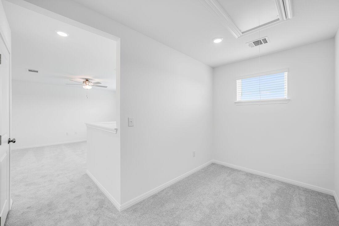 14008 Axel Johanson Dr, Del Valle, TX 78617