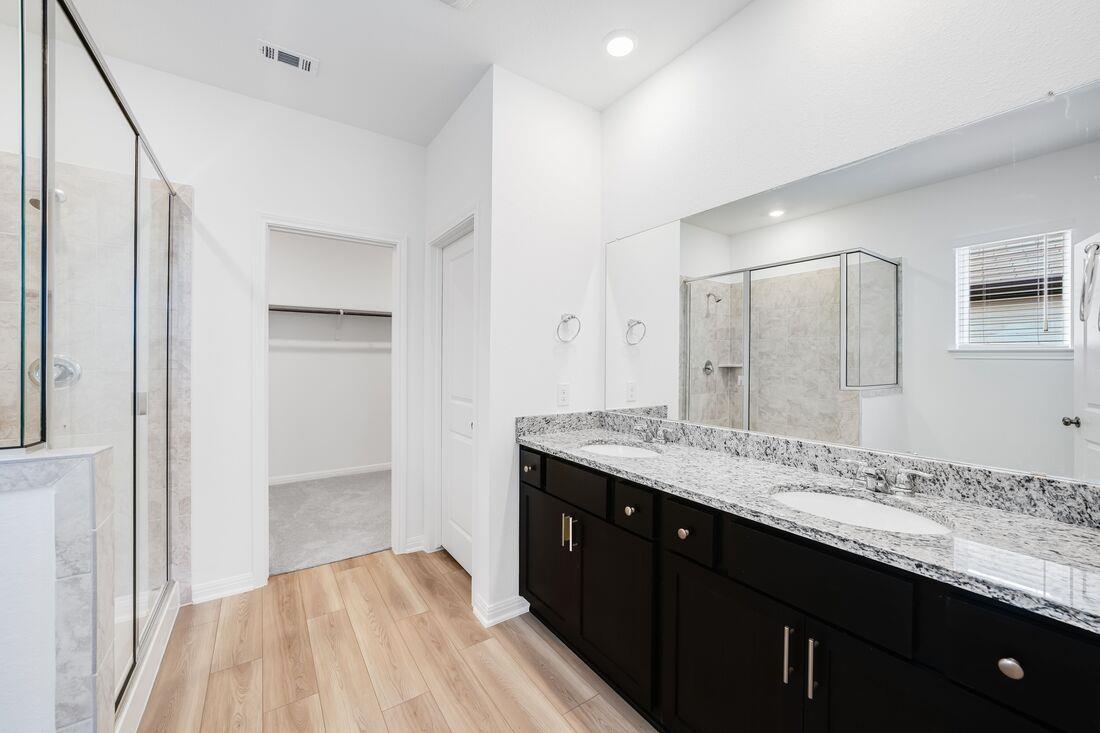 14008 Axel Johanson Dr, Del Valle, TX 78617