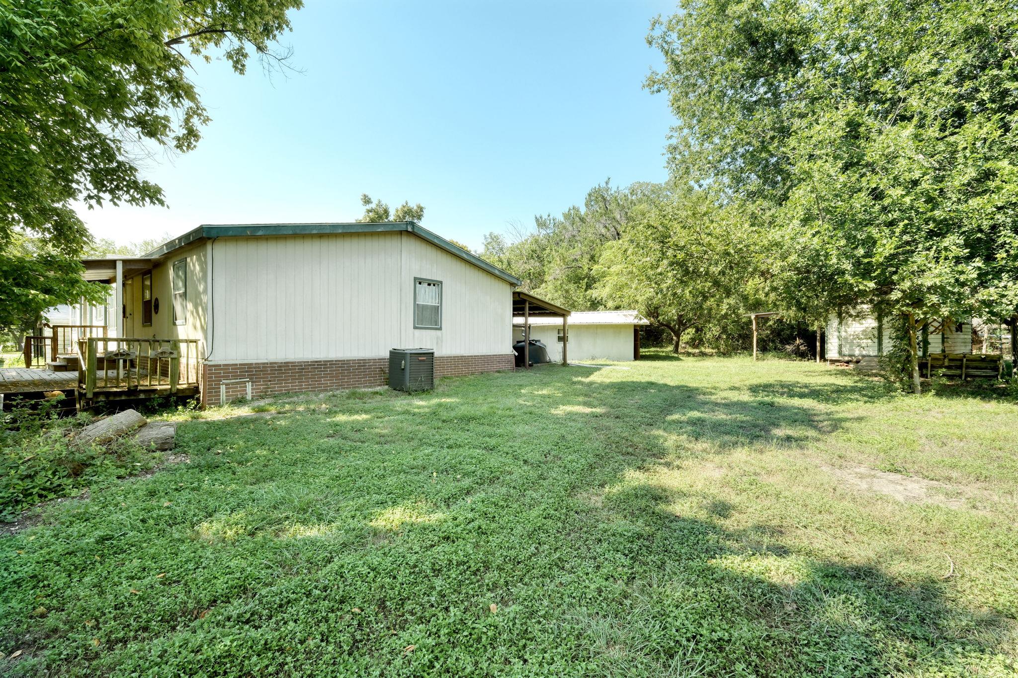 256 Chaparall Dr, Liberty Hill, TX 78642