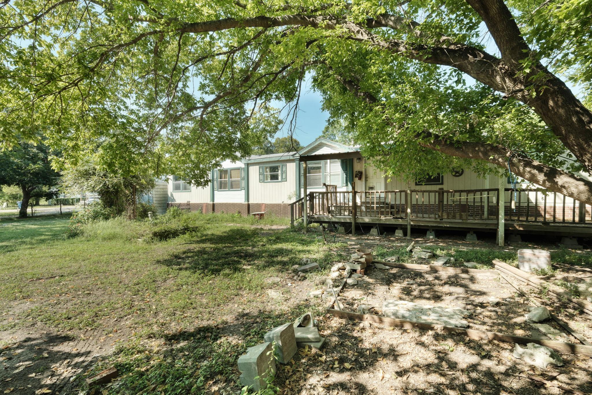 256 Chaparall Dr, Liberty Hill, TX 78642