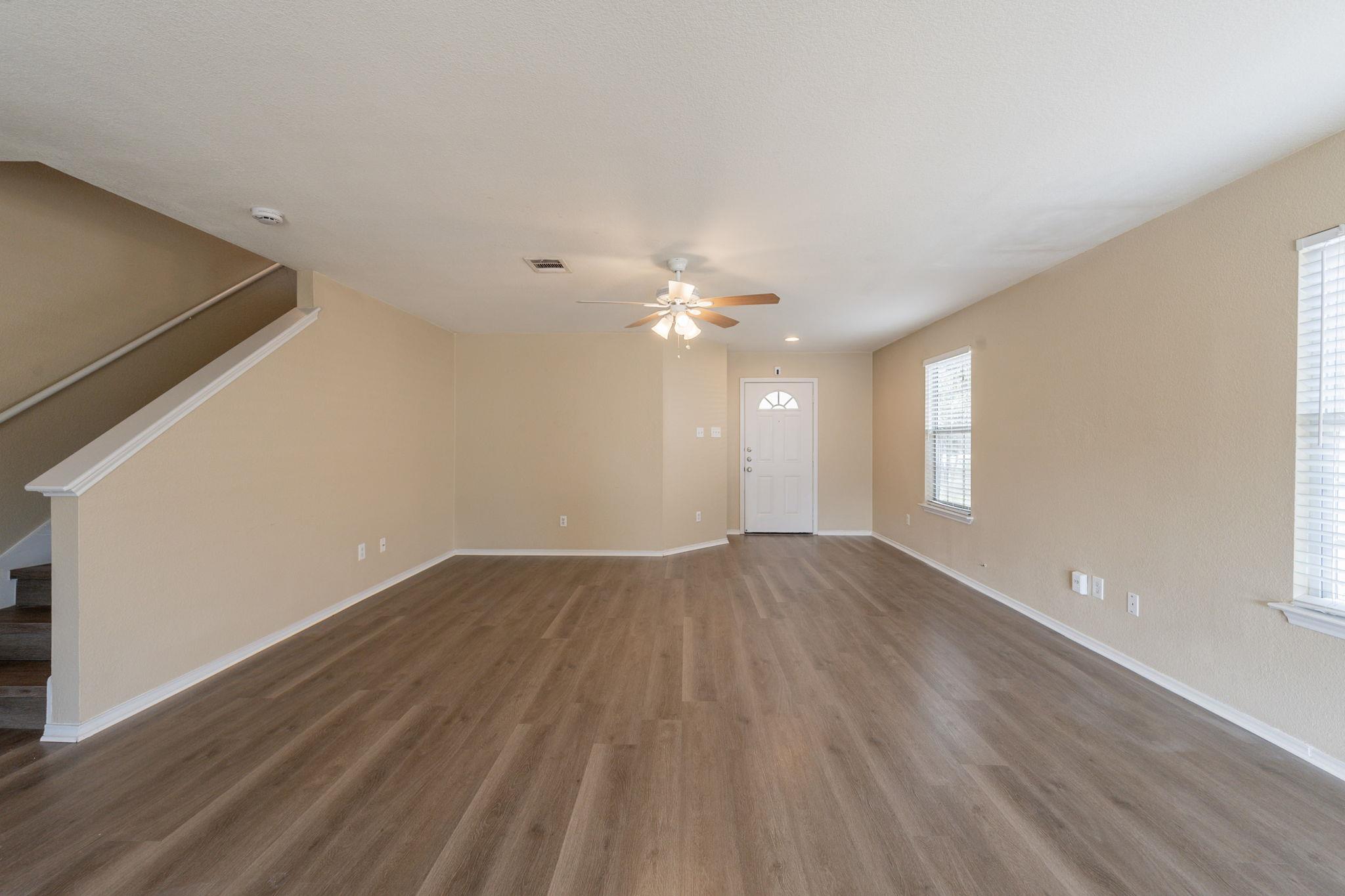 13209 Thome Valley Dr, Del Valle, TX 78617